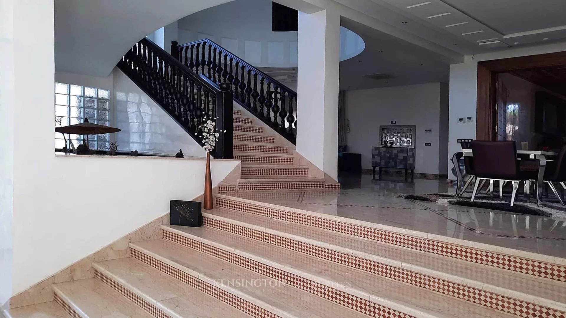 4 Bedroom Villa/Townhouse's Image 13