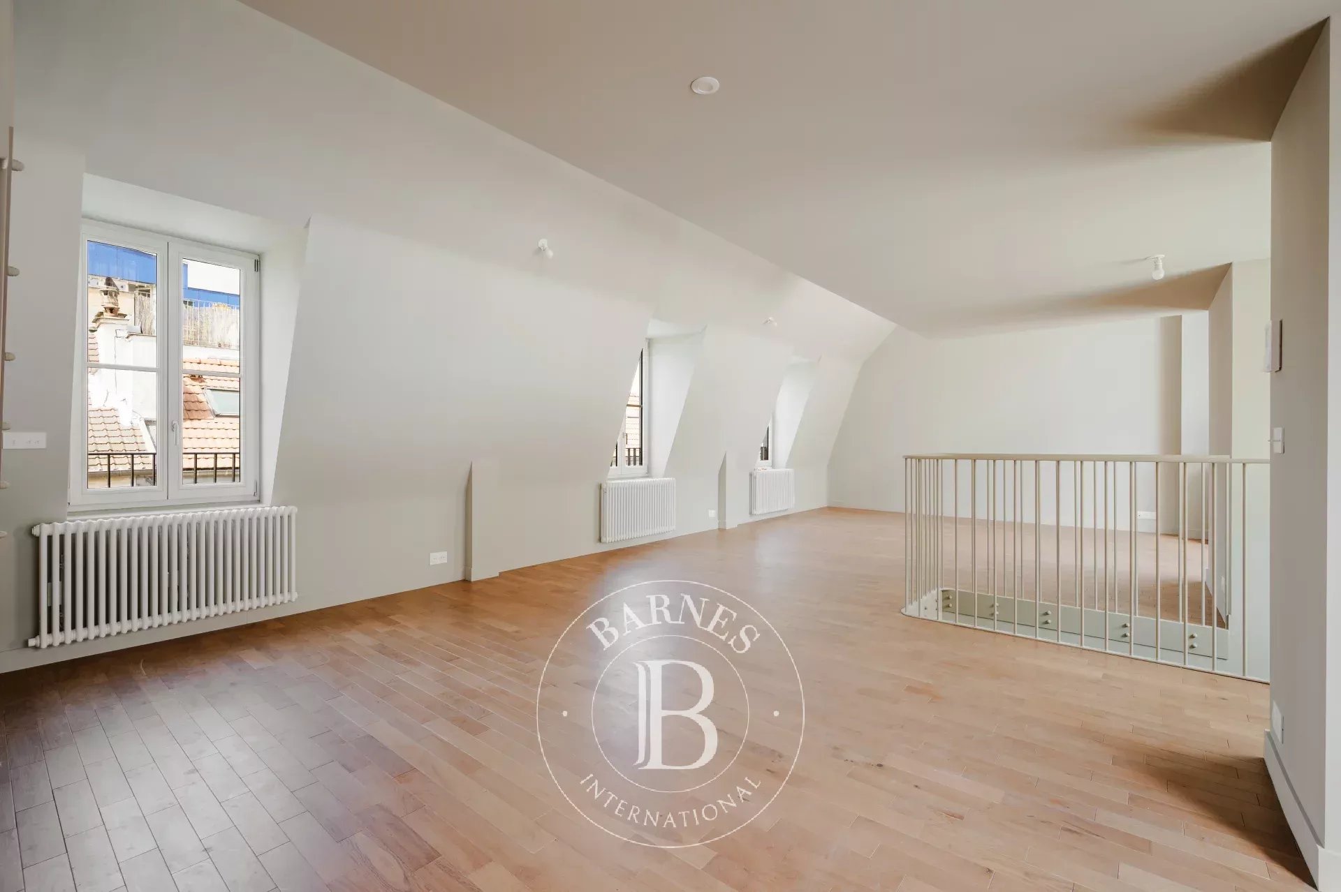 Clichy  - Duplex 3 Bedrooms - picture 7