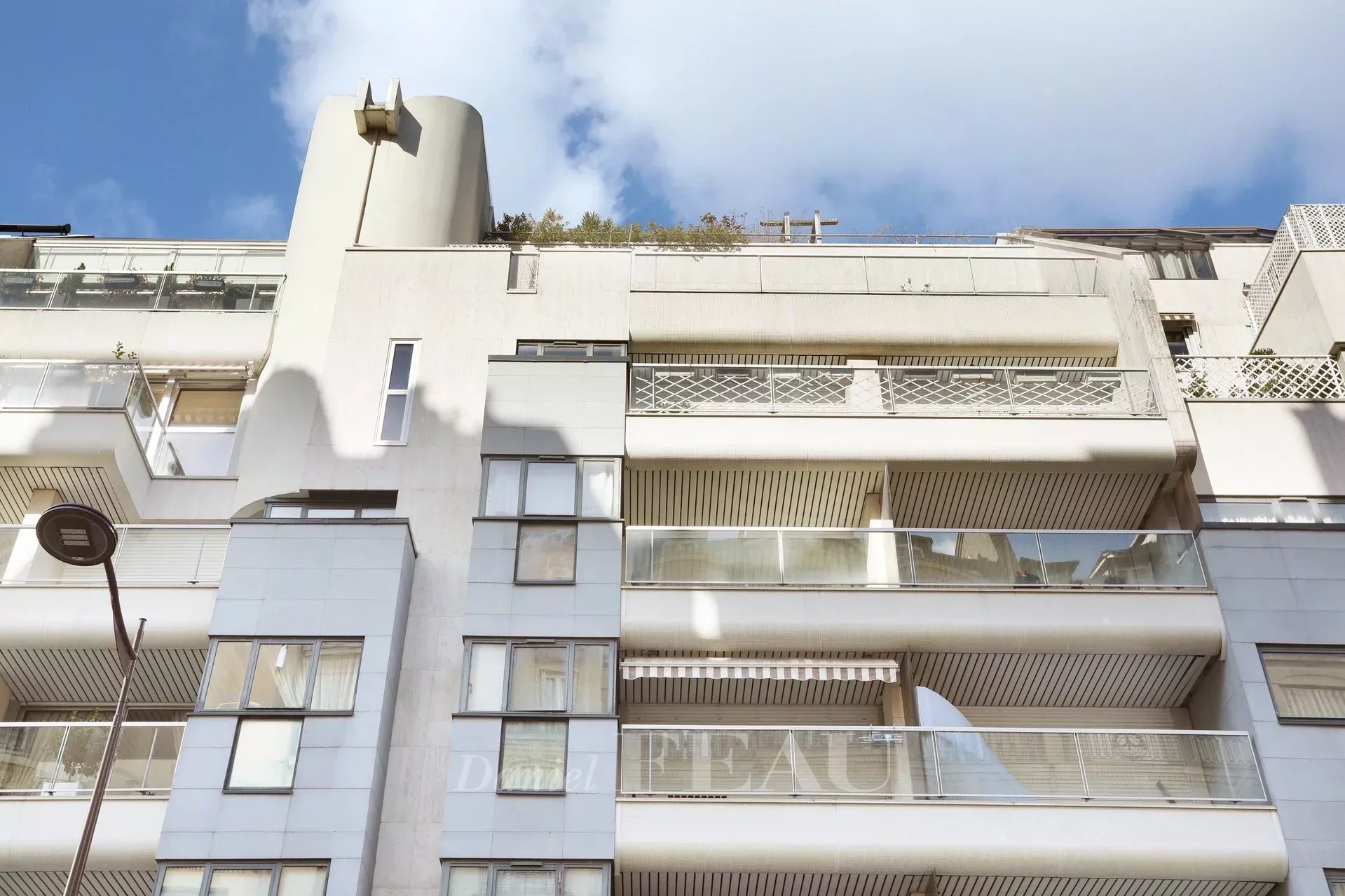 Rental Apartment Neuilly-sur-Seine