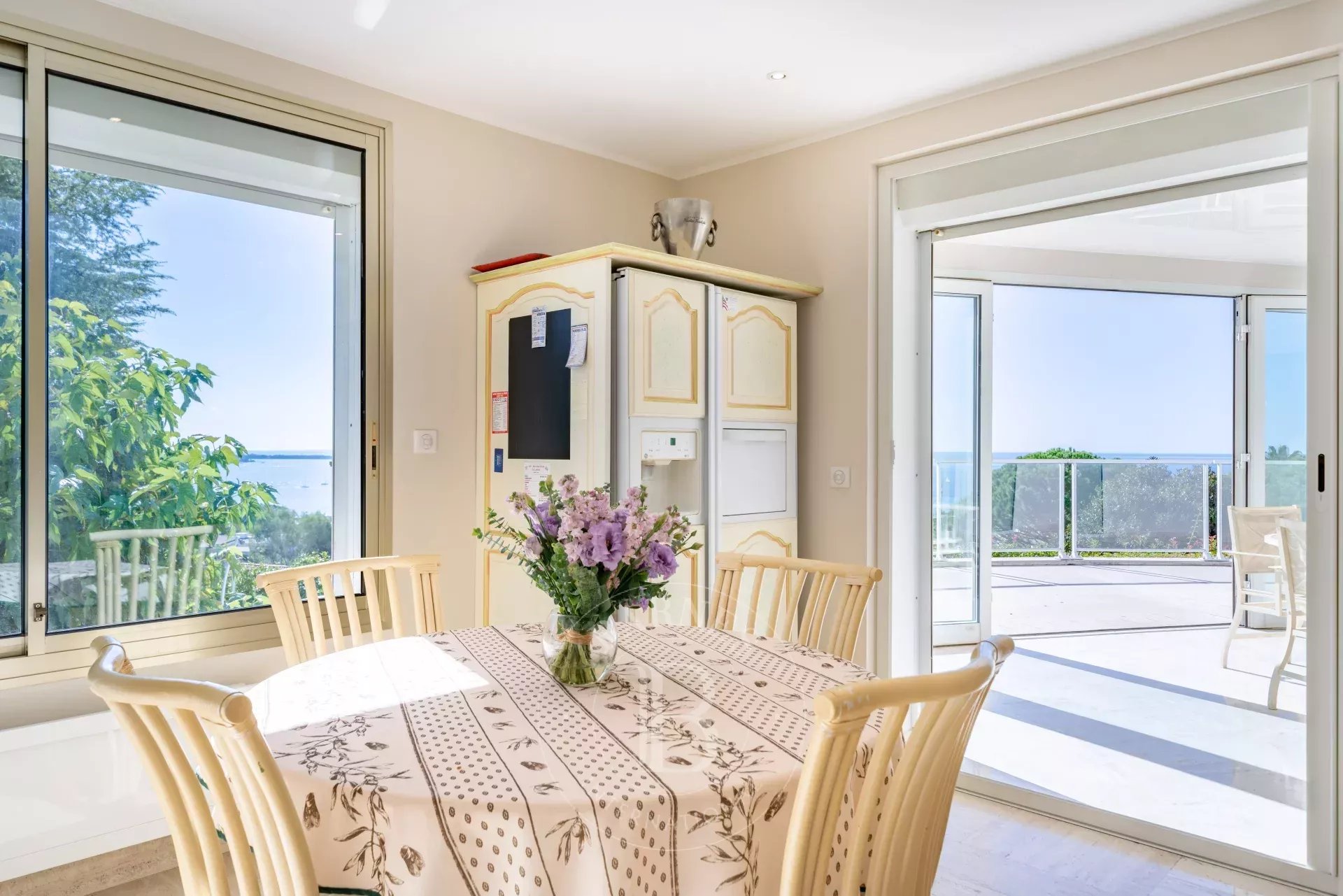 Villa Cannes - picture 18