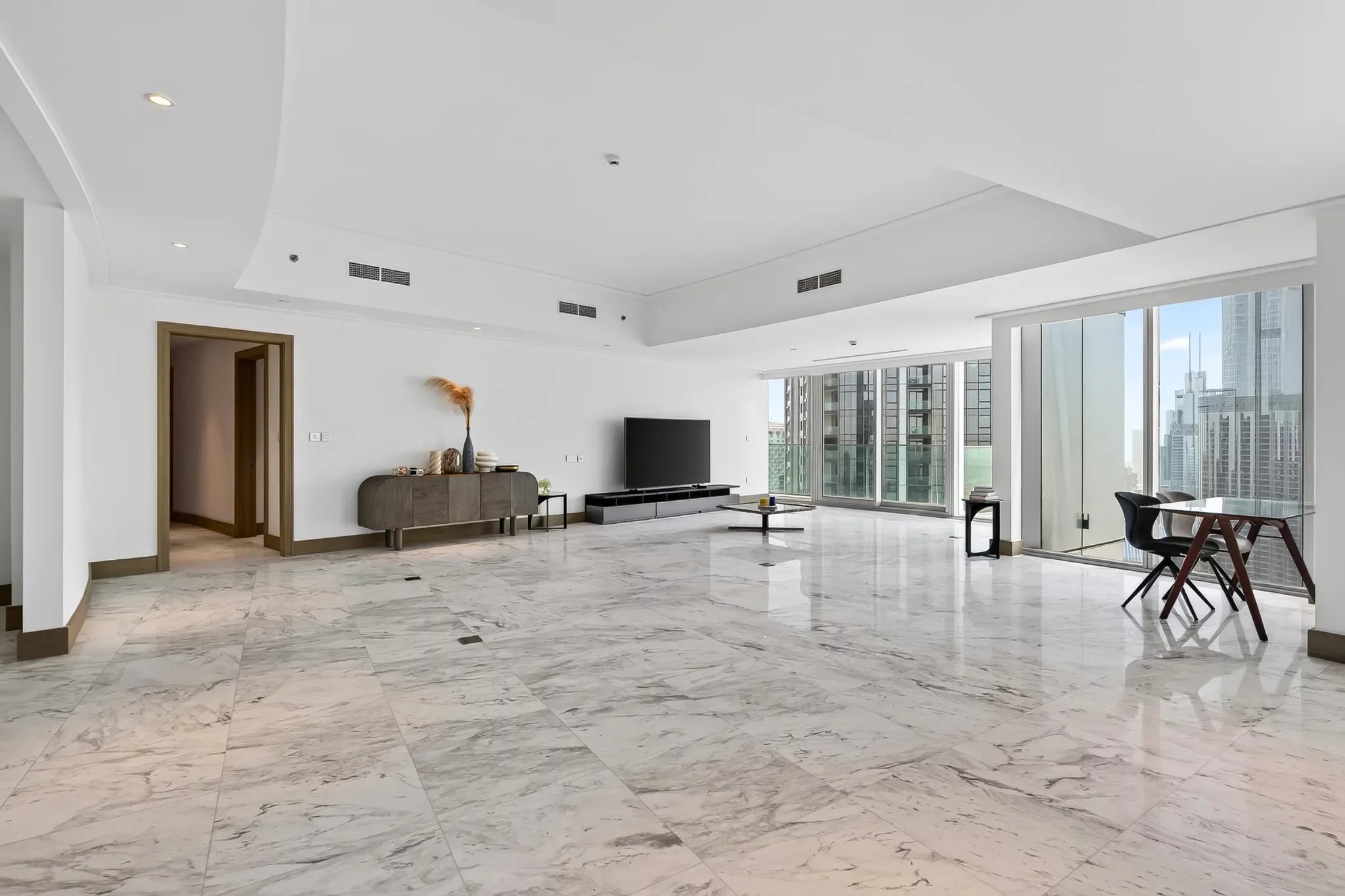 5-bedroom apartment for rent in Opera Grand Downtown Dubai
