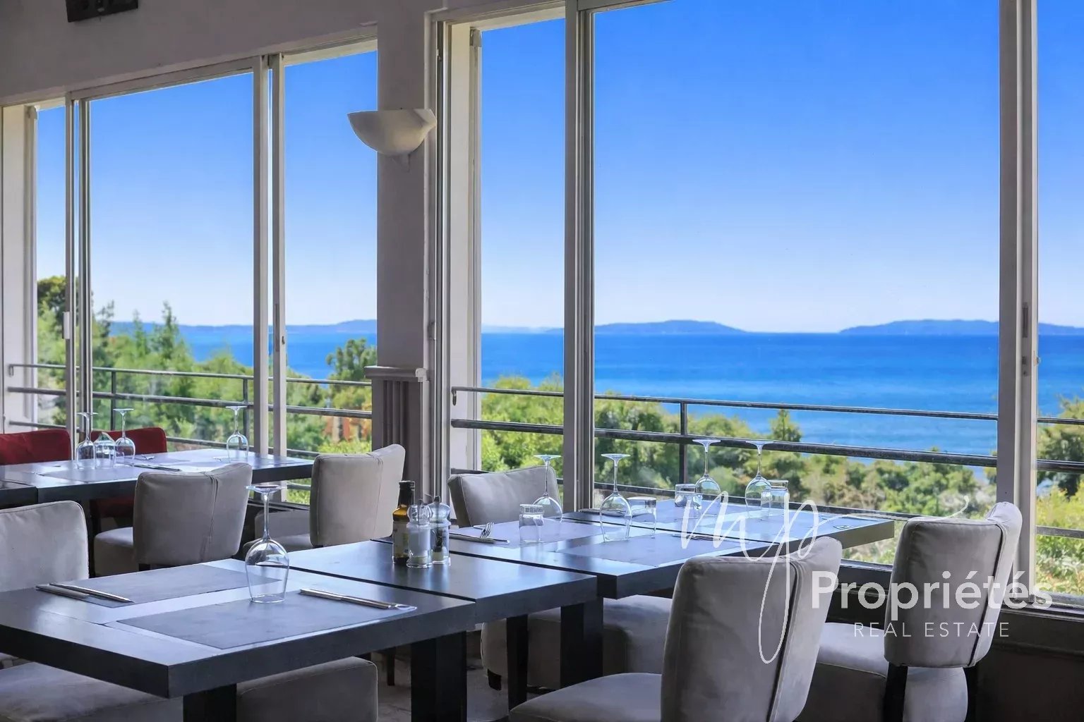 Agence immobilière de 