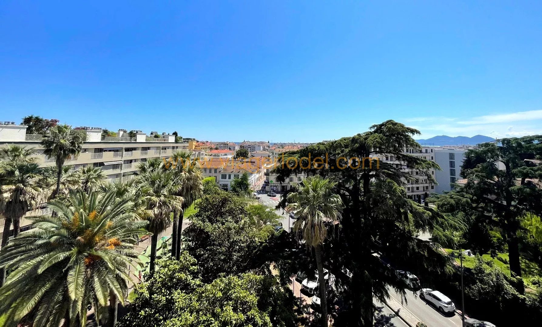 Ref. 9790 OCCUPIED TERM SALE, CANNES Montfleury