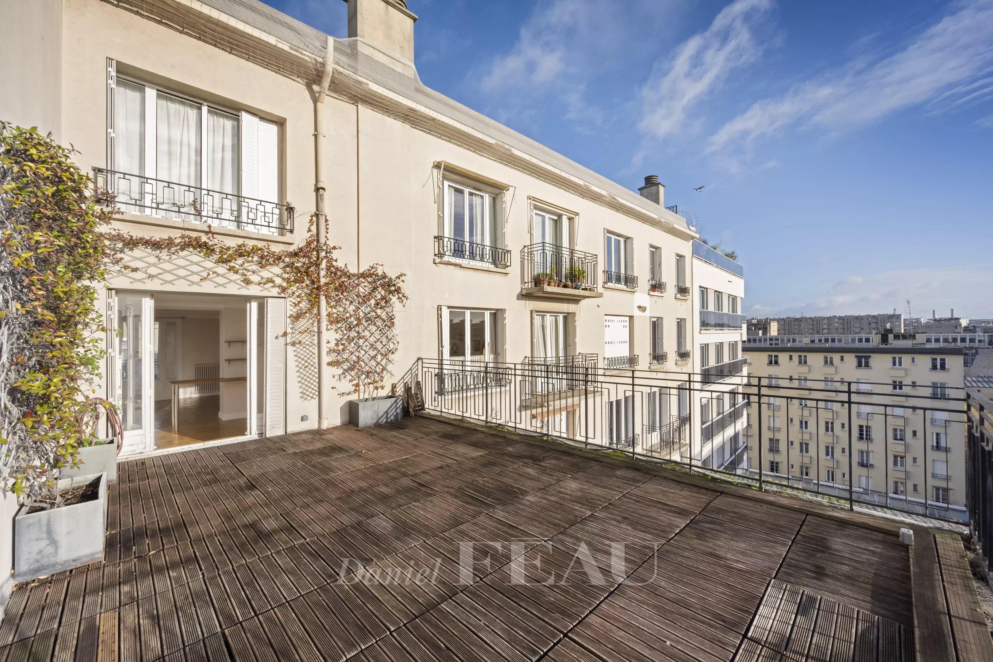 Sale Apartment Paris 5th