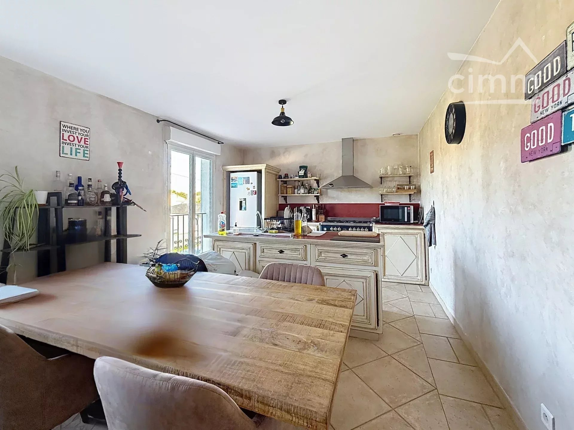 Agence immobilière de 