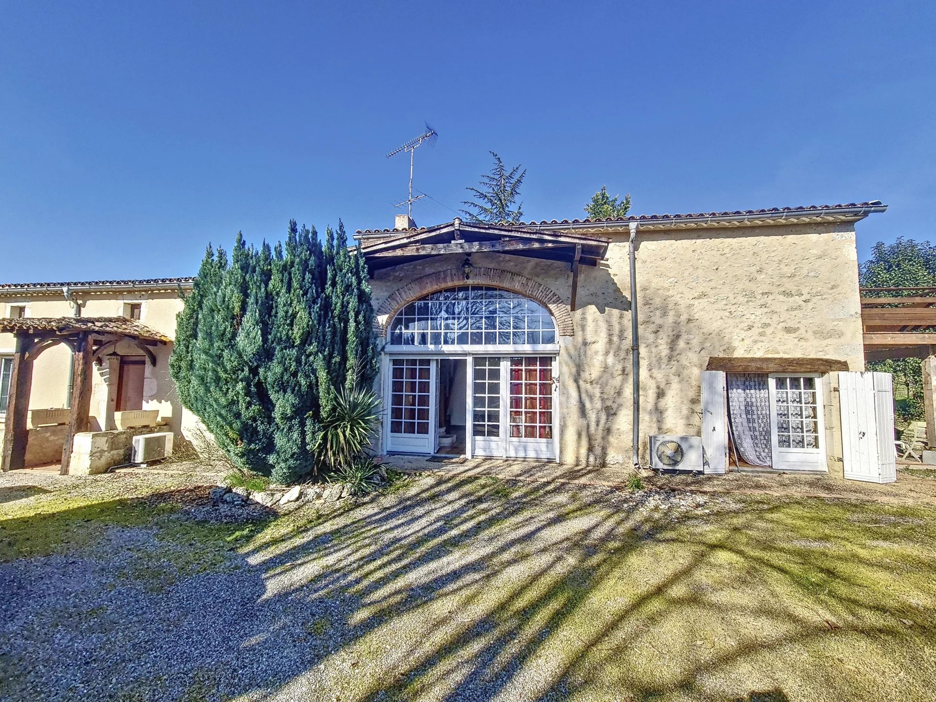 Sale Property Duras