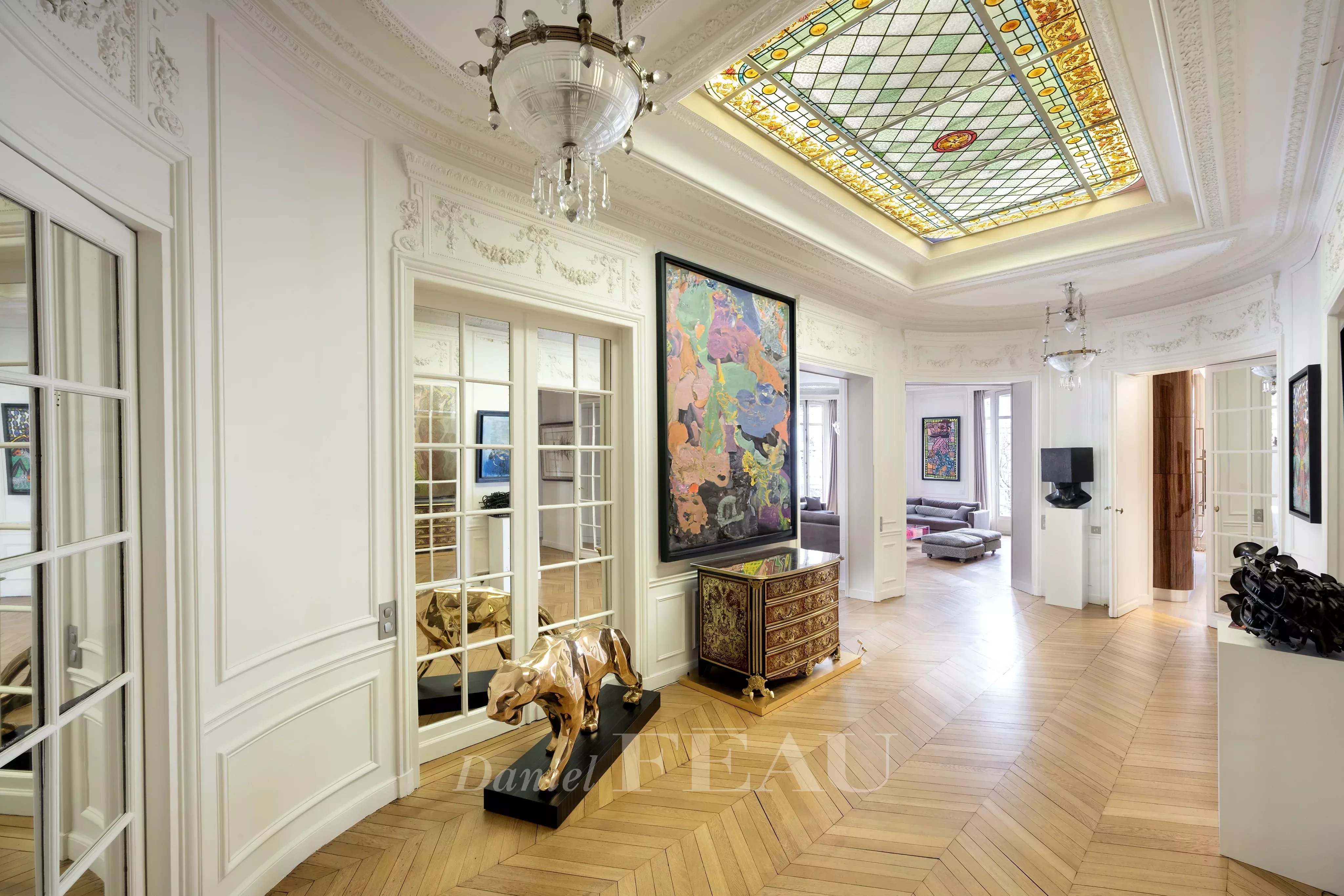 Paris XIe - avenue de la République - Lycée Voltaire