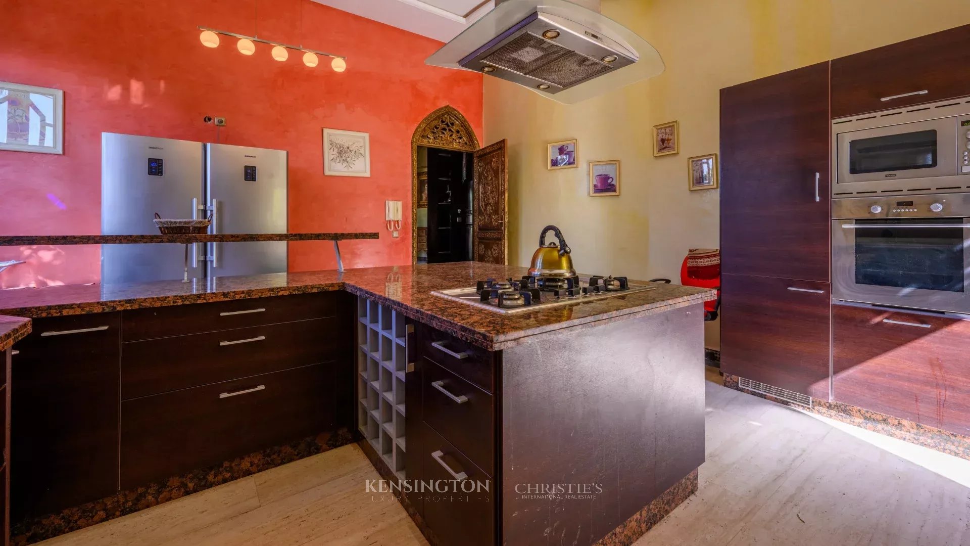 5 Bedroom Villa/Townhouse's Image 29