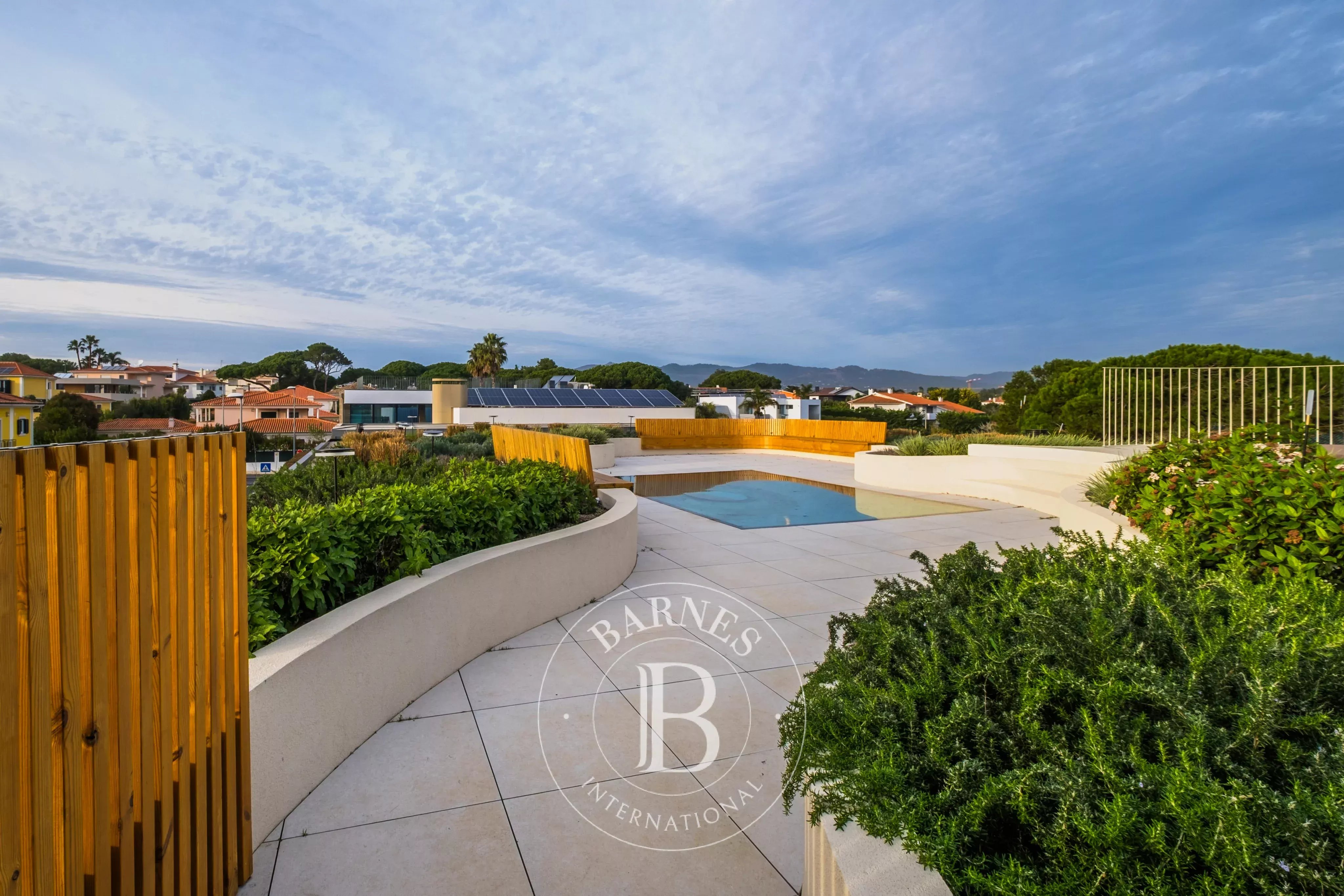 Contemporary villa in Cascais