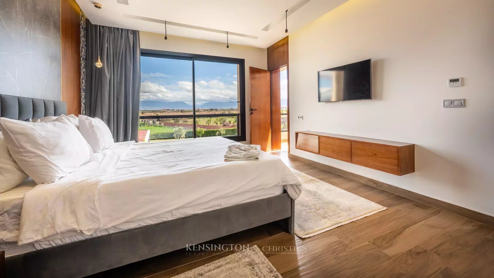 4 Bedroom Villa/Townhouse's Image 34
