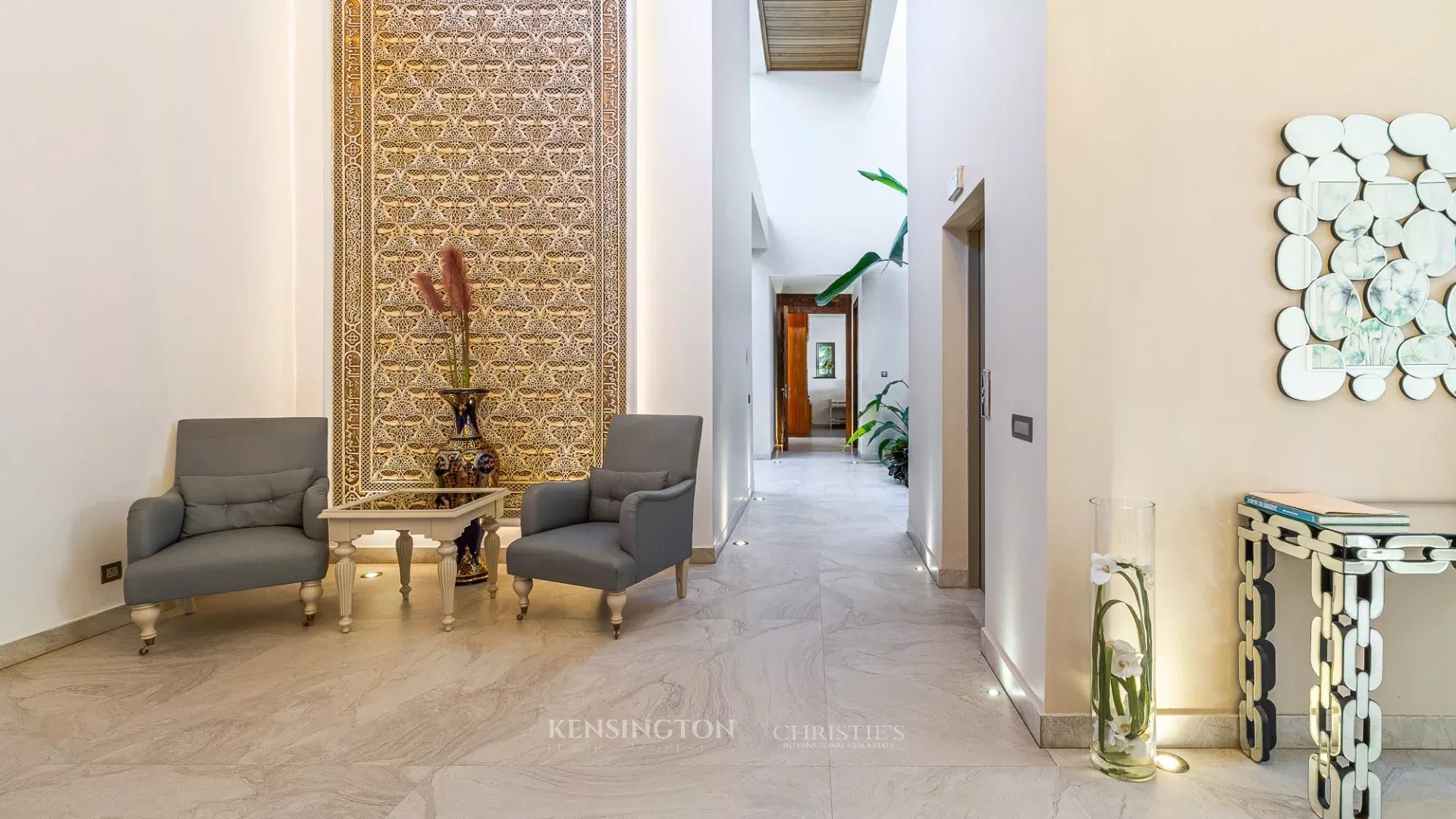 6 Bedroom Villa/Townhouse's Image 14