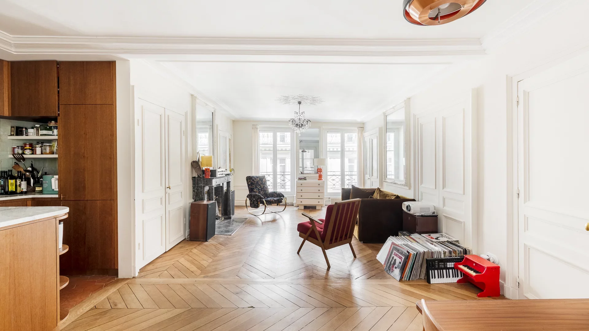 Paris 9e - MONTHOLON / POISSONNIÈRE