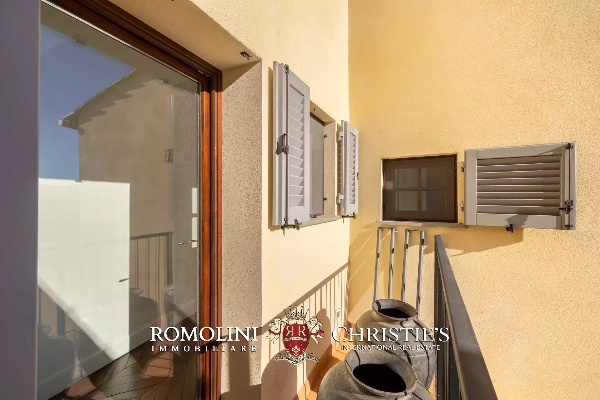 3 Bedroom Apartment/Flat's Image 16