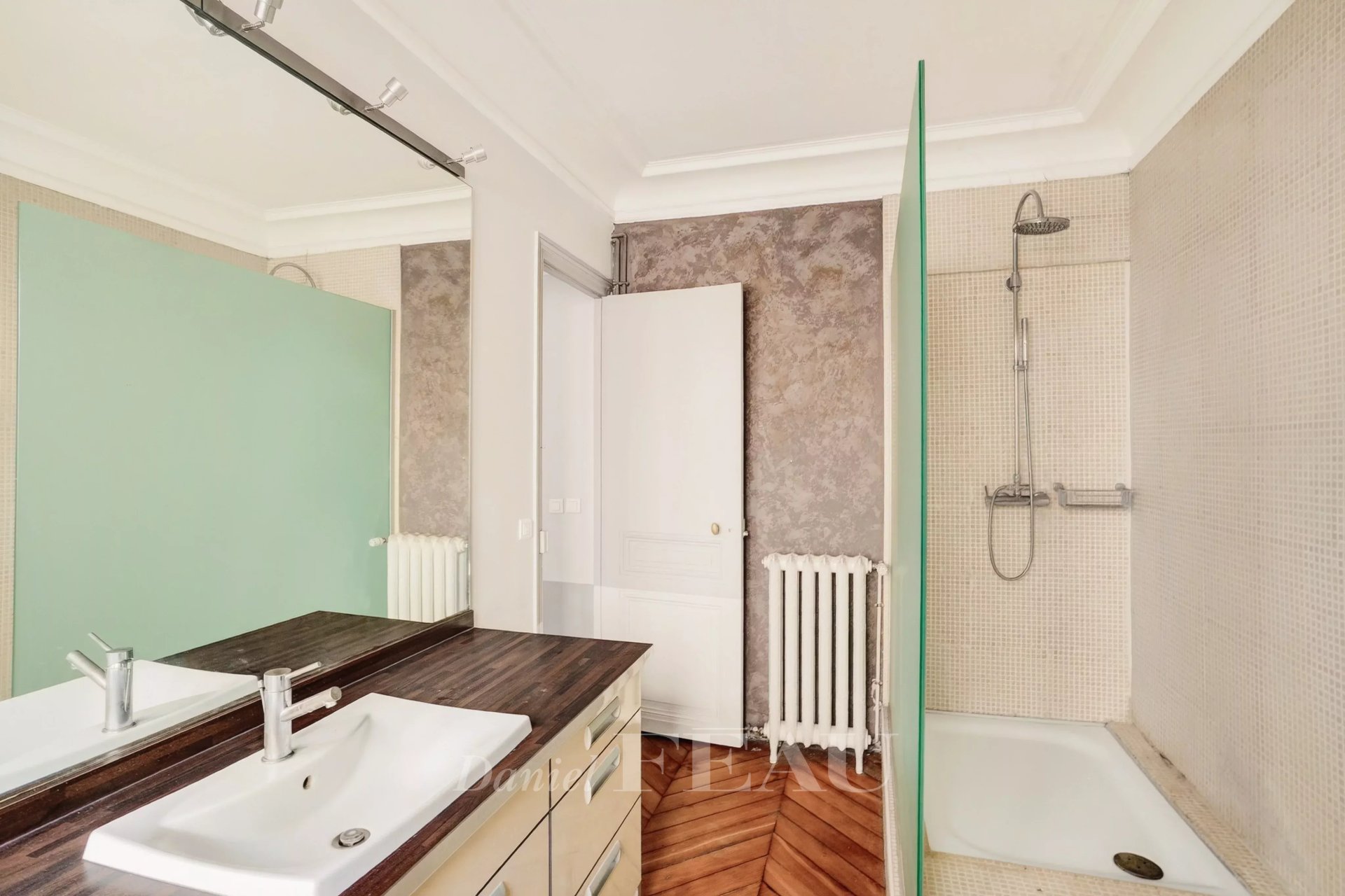 2 Bedroom Apartment/Flat's Image 7