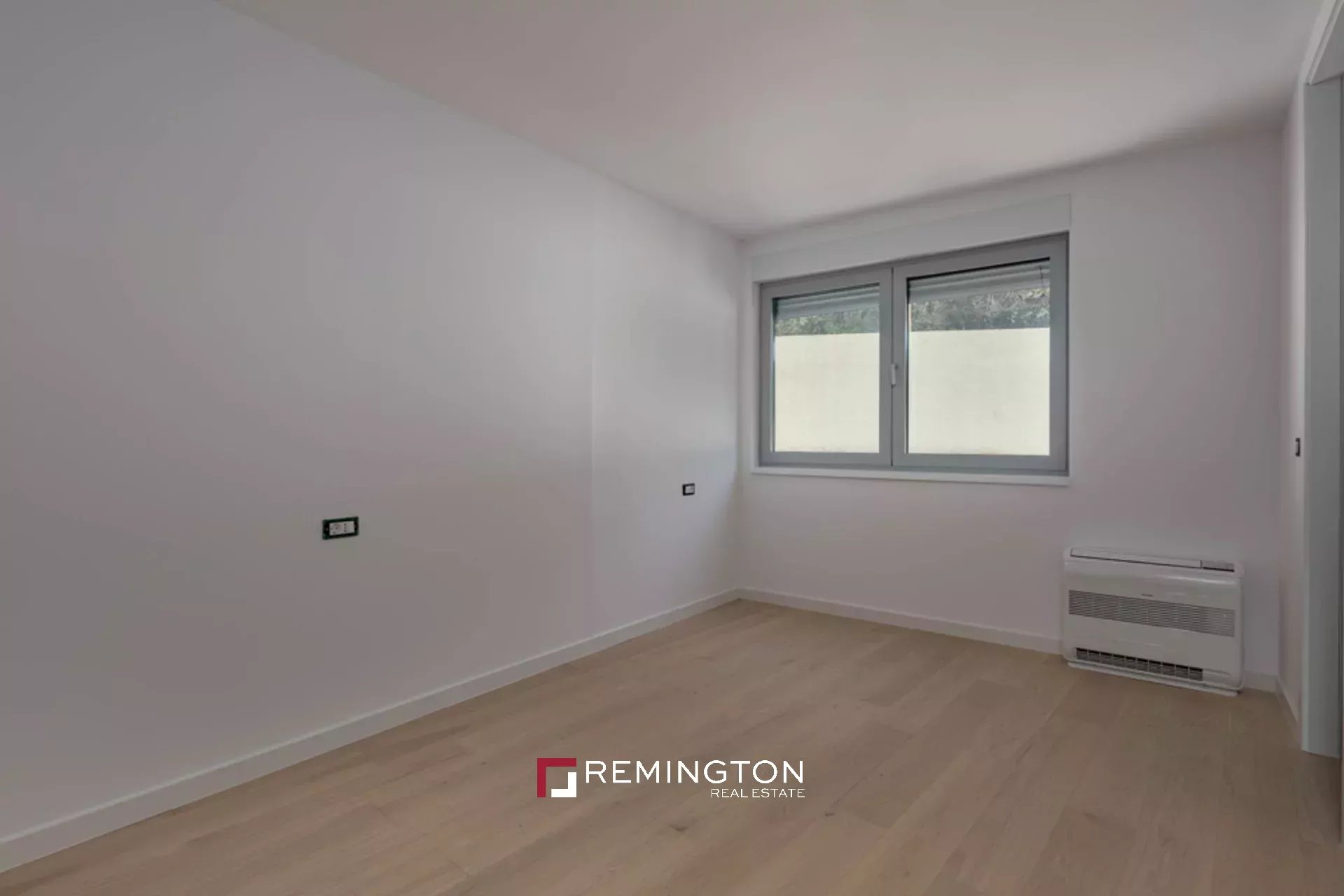 2 Bedroom Apartment/Flat's Image 7