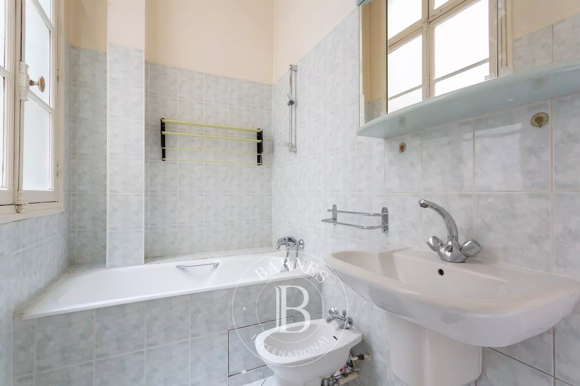 Daire Paris 8ème - picture 7