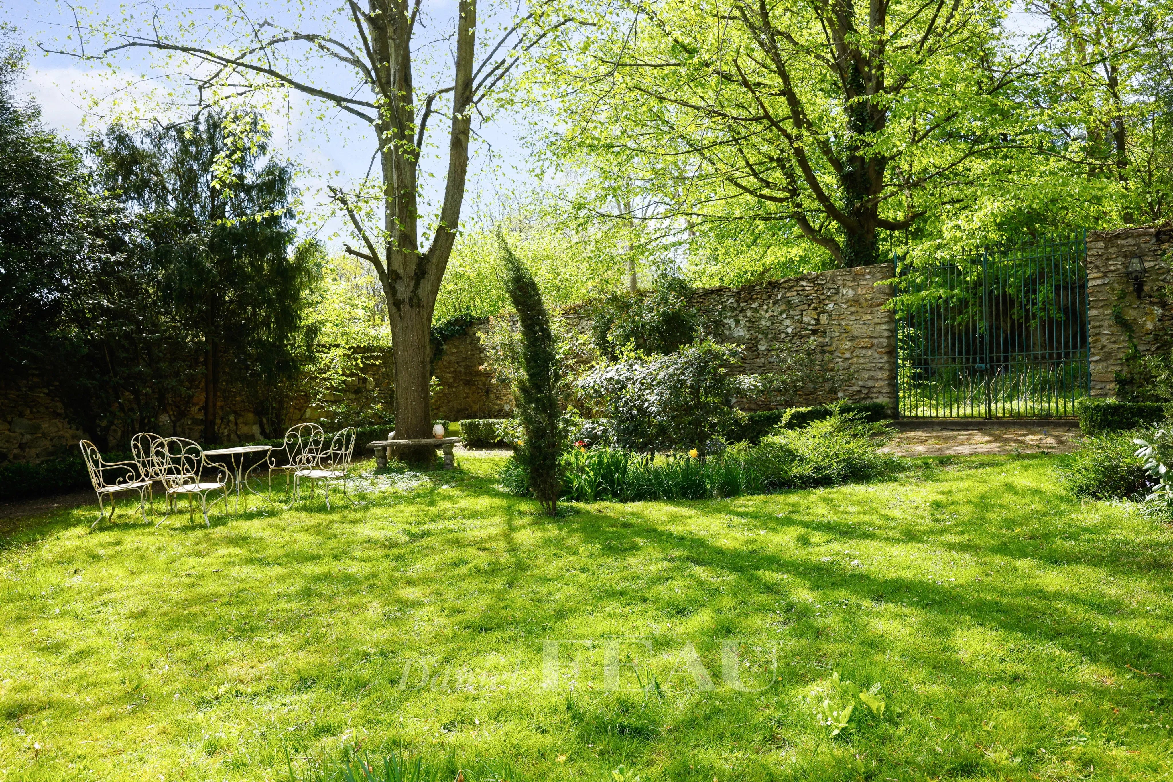 Sale House Louveciennes