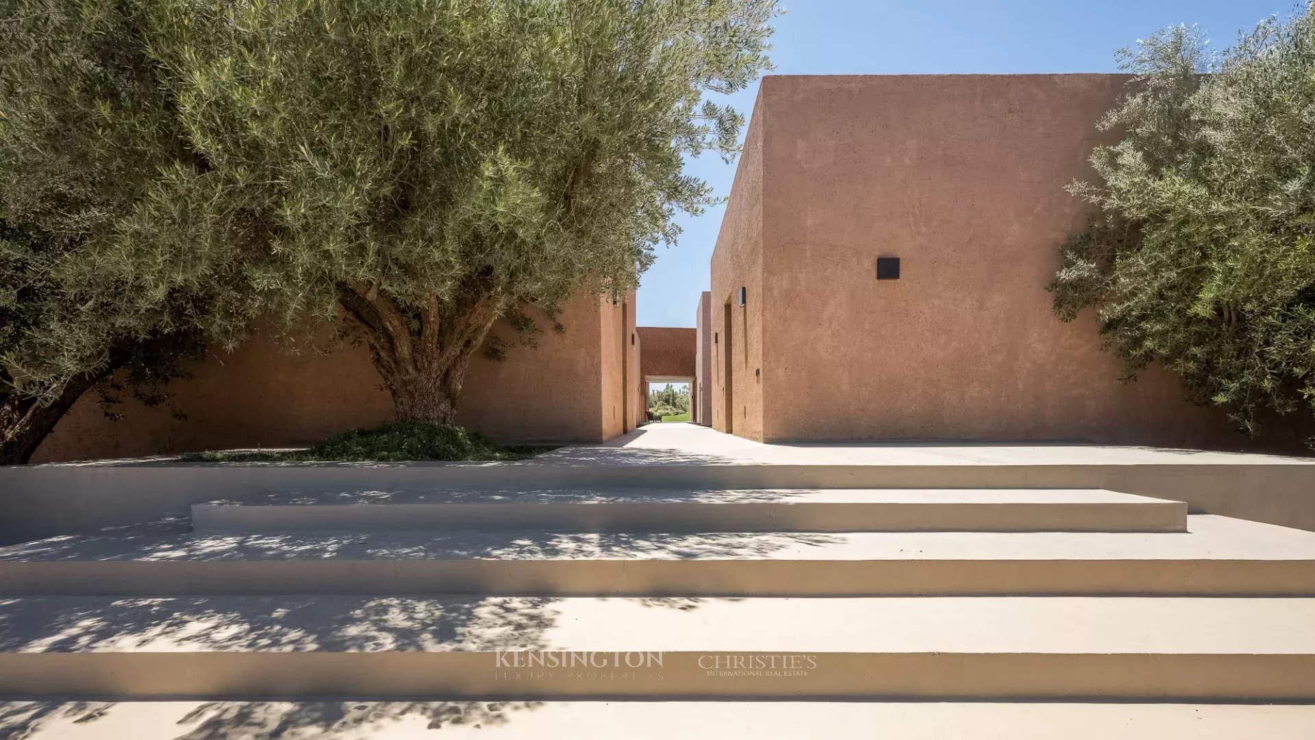 5 Bedroom Villa/Townhouse's Image 103