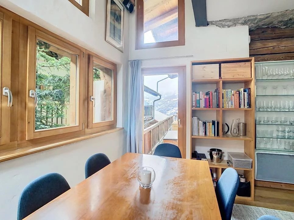 Fabuleuse rénovation avec jardin et parking !