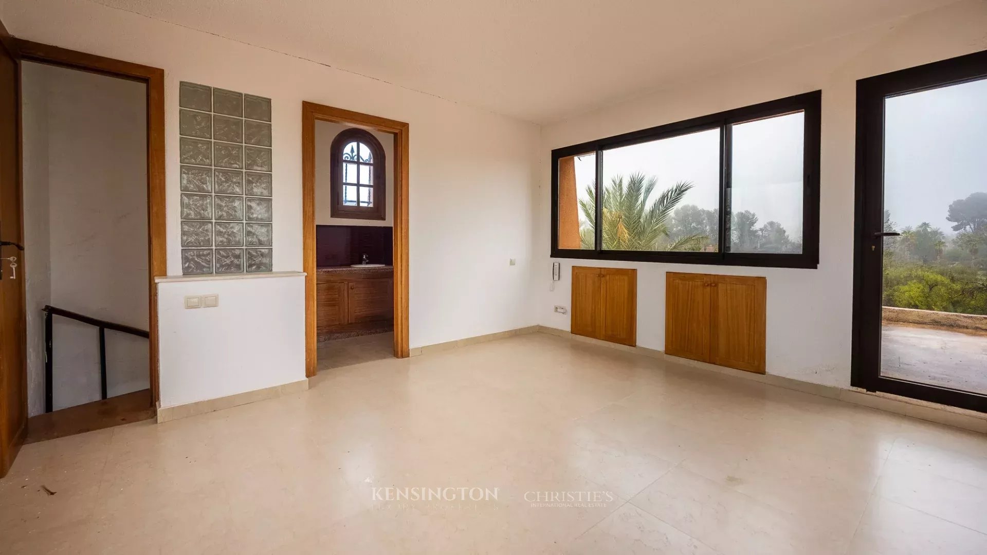 4 Bedroom Villa/Townhouse's Image 32