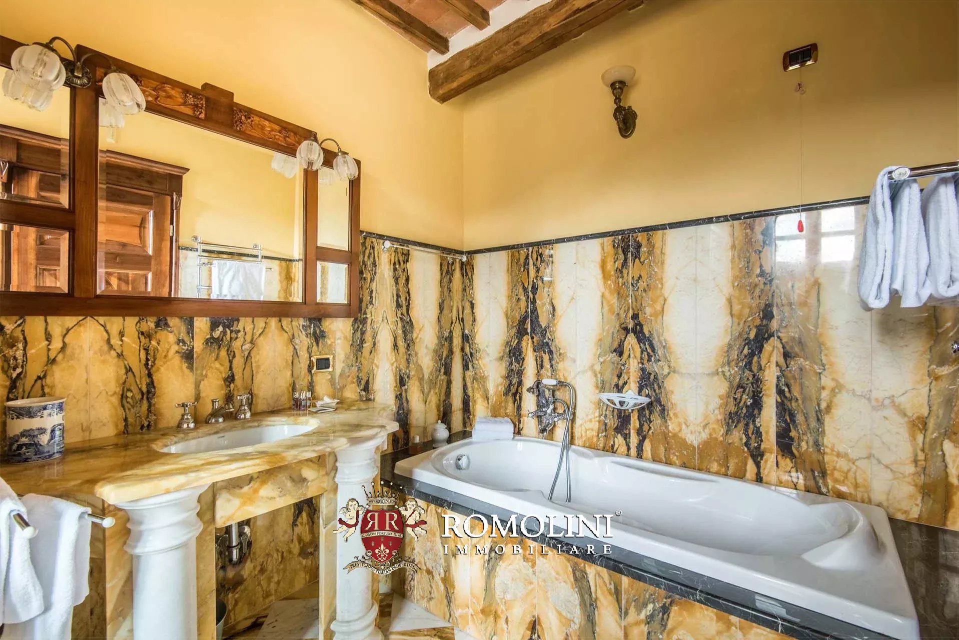 12 Bedroom Villa/Townhouse's Image 37
