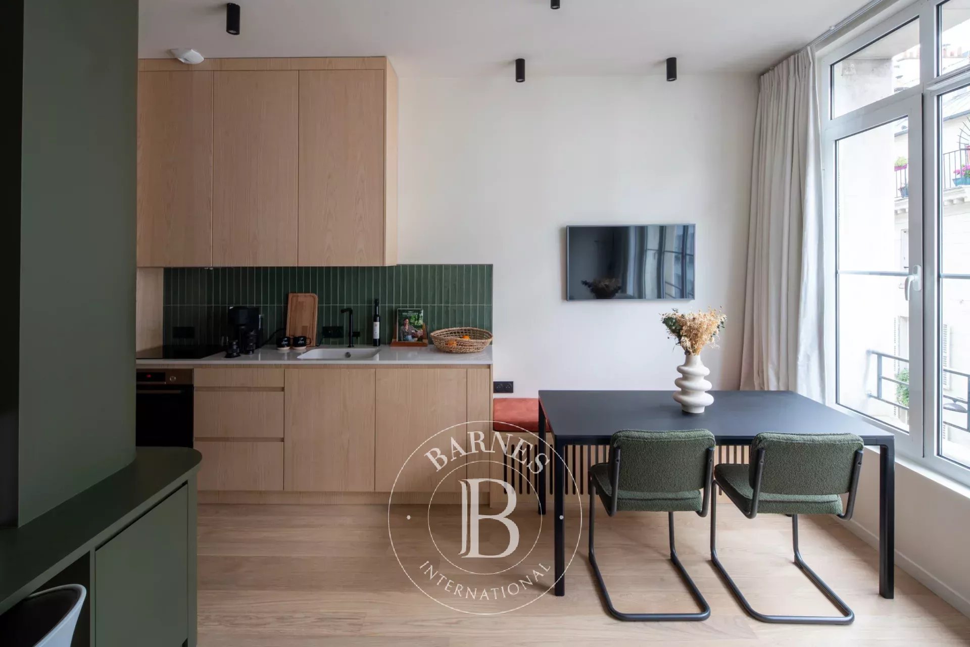 Daire Paris 9ème - picture 6