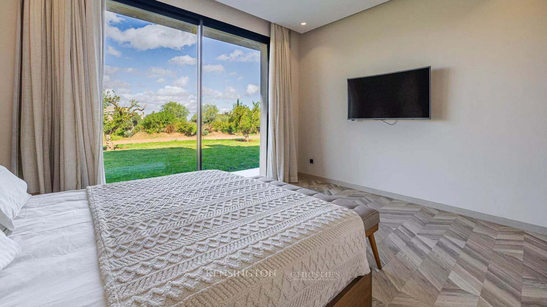 5 Bedroom Villa/Townhouse's Image 16