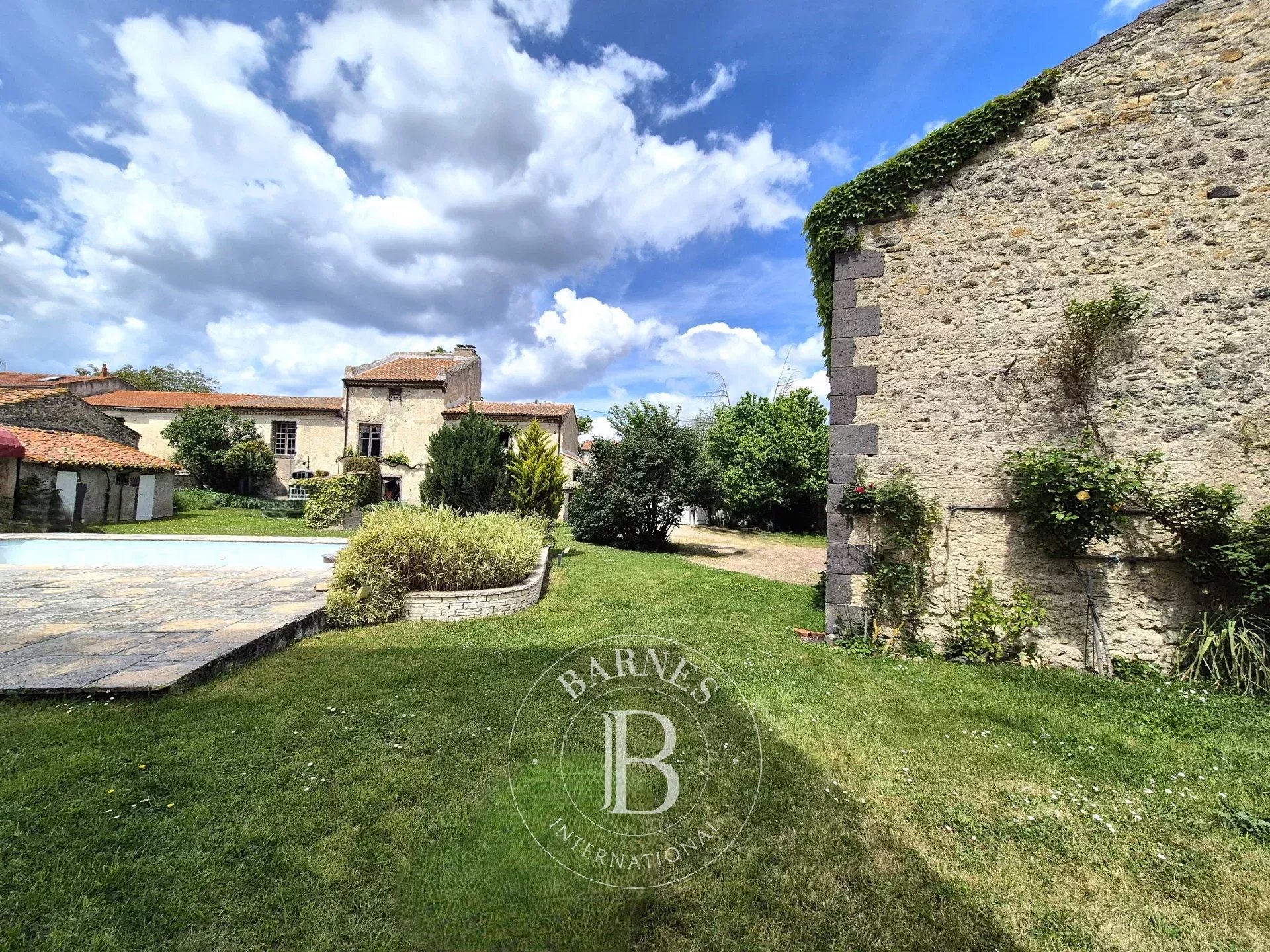 Ev Sardon - picture 4