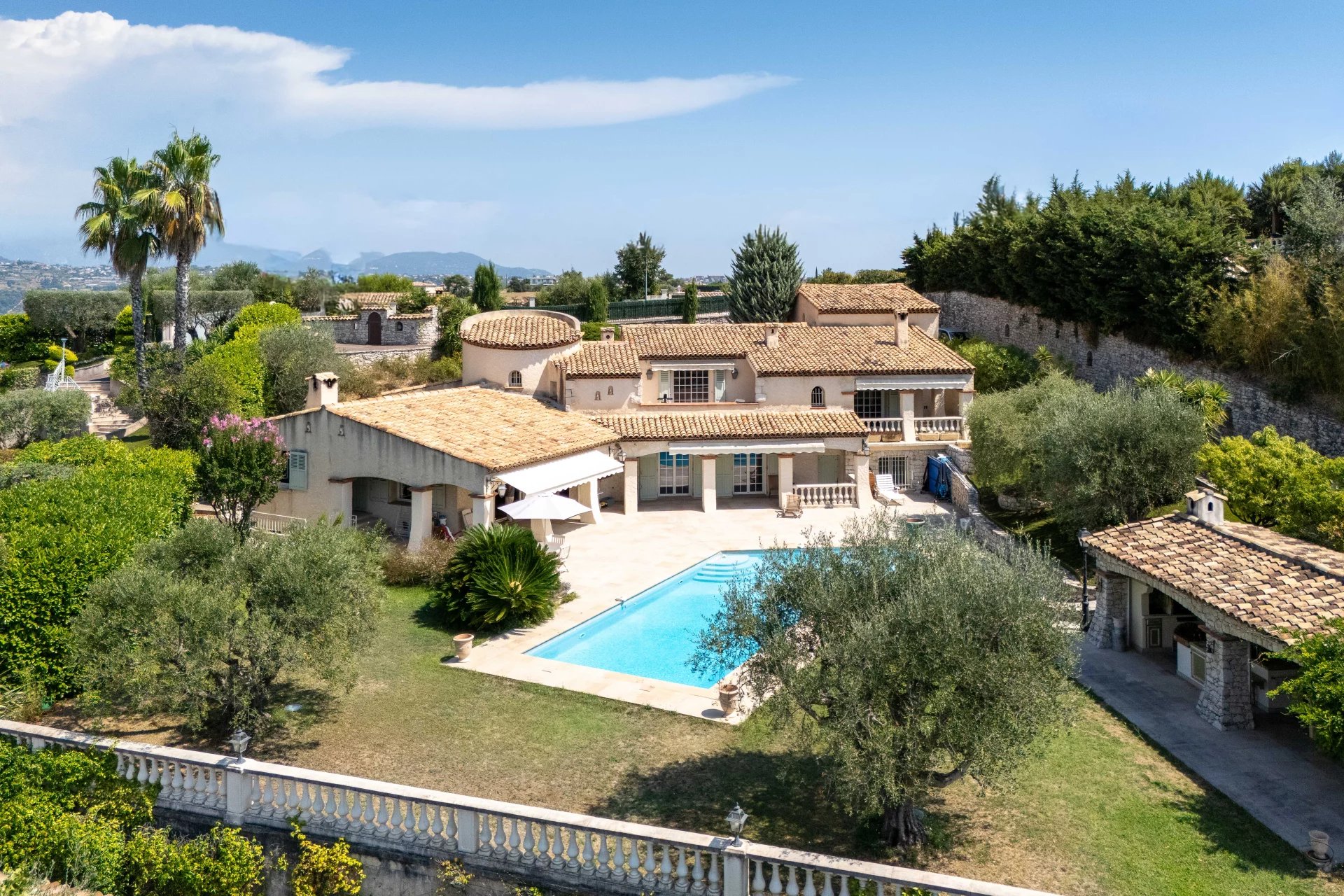 Sale House La Gaude