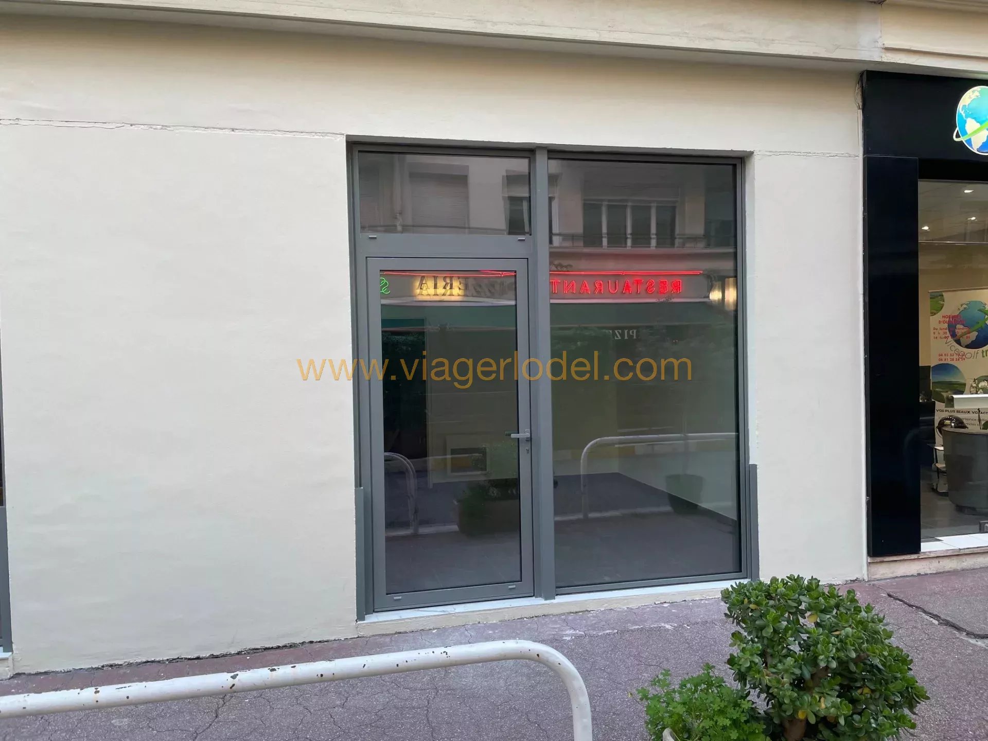 Réf. annonce 9697 - VIAGER LIBRE - NICE (06) Carré d'Or Rue de France