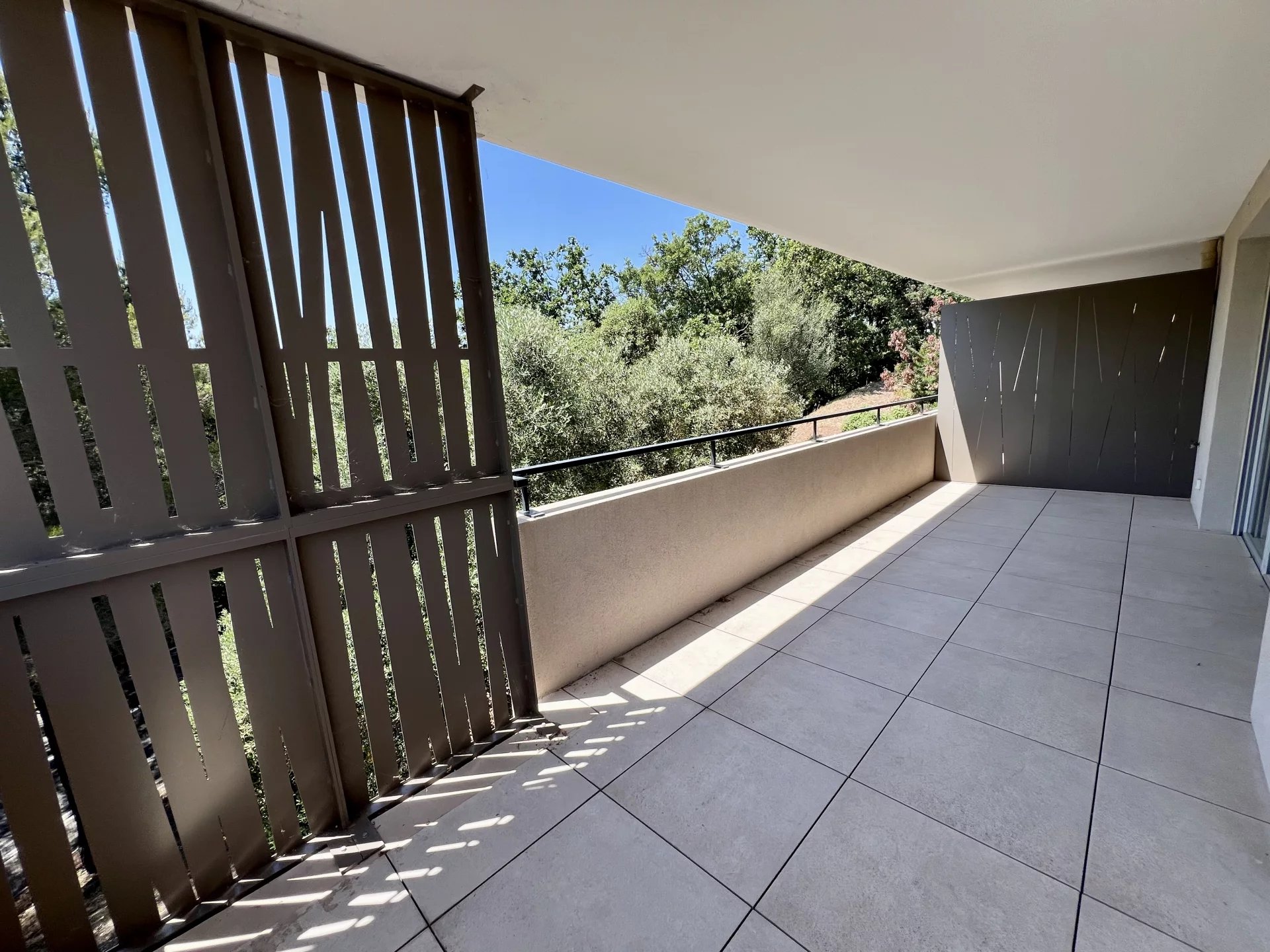 Sale Apartment Fréjus