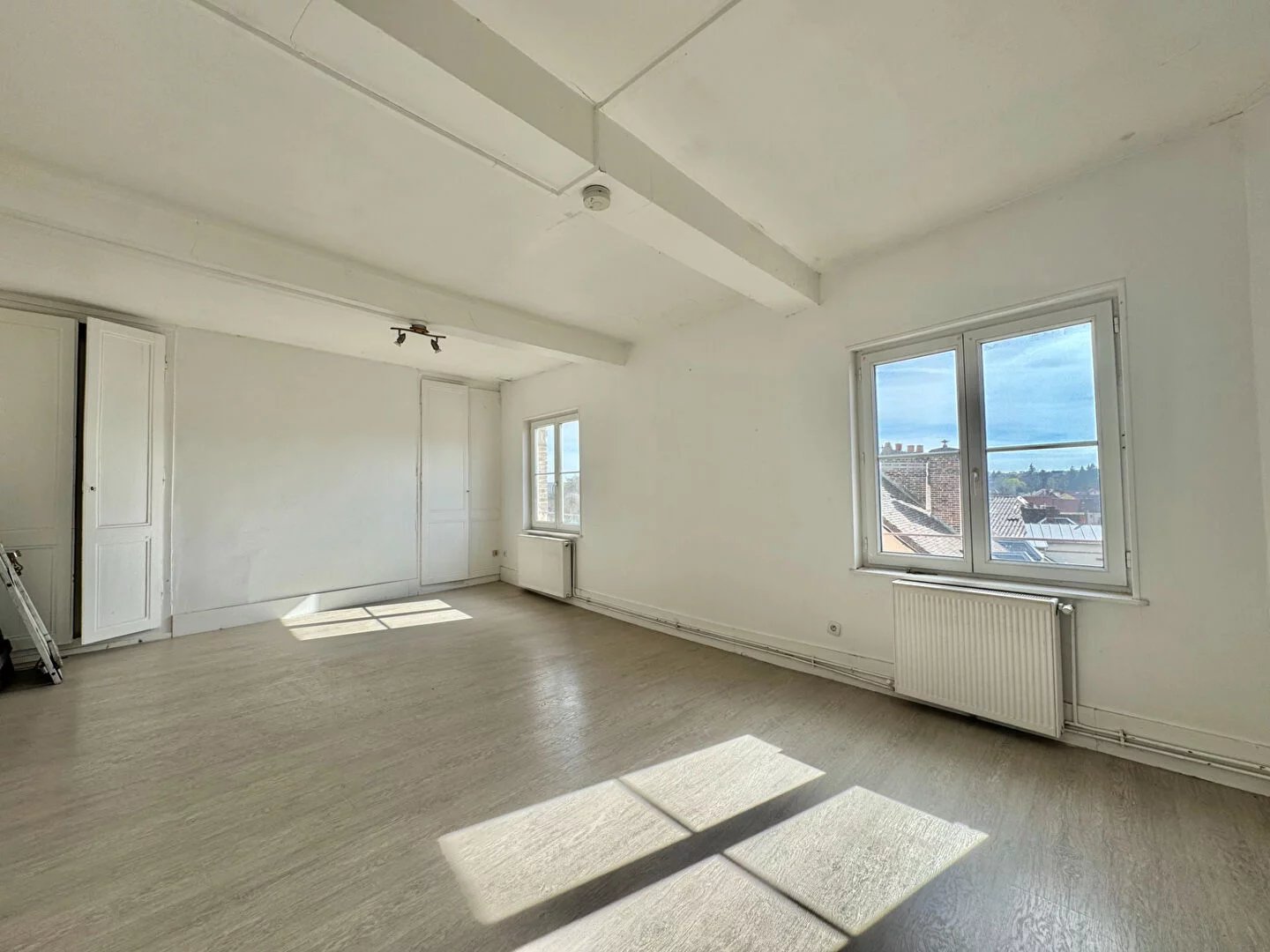 Appartement Nonancourt 3 pièce(s) 82.3 m2