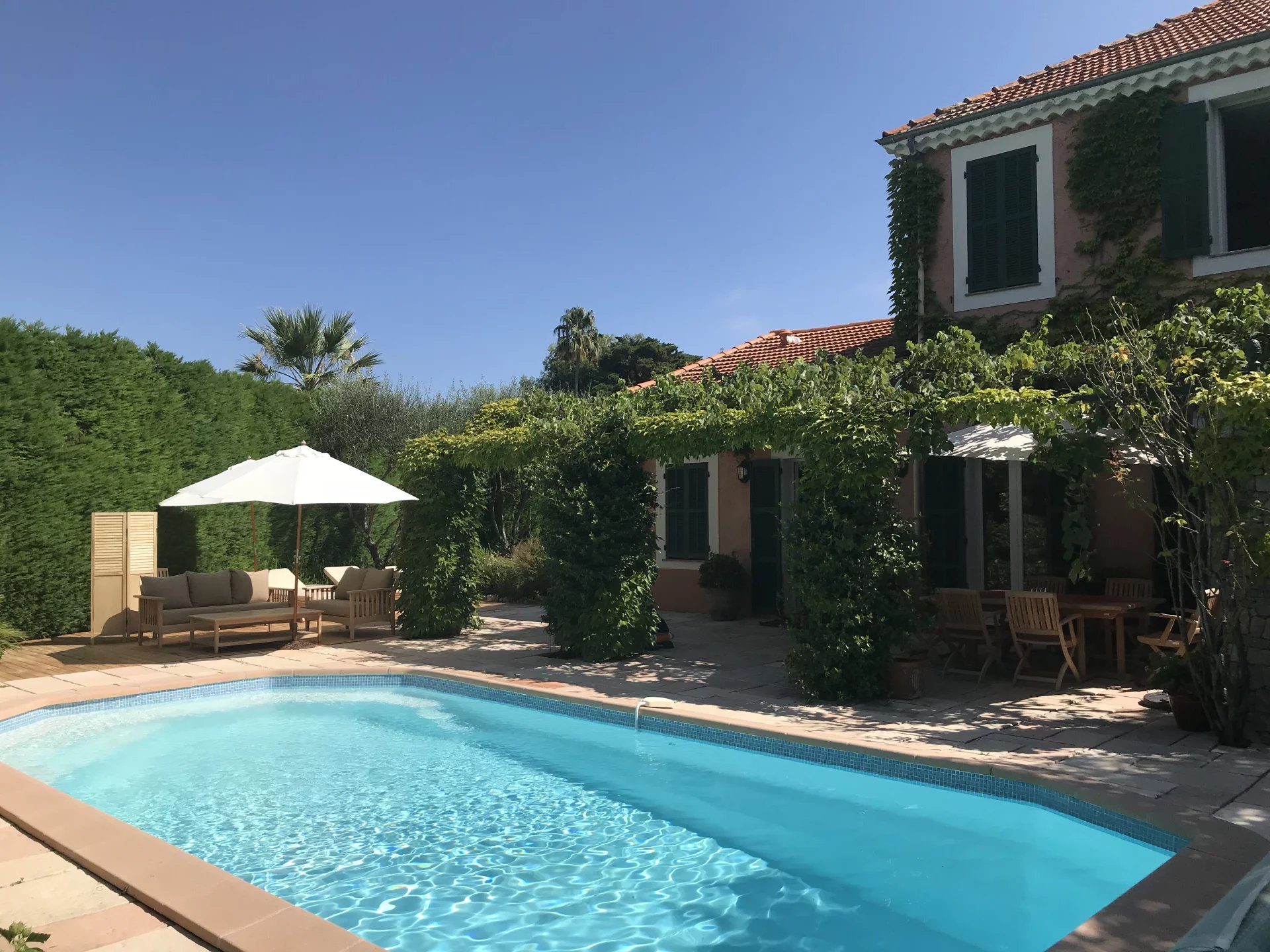 Lovely Provençal cottage in Cap d'Antibes