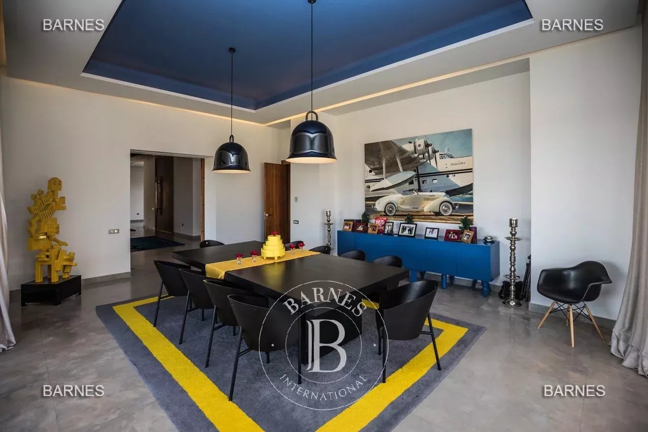 Stunning contemporary villa on a 3-hectare park, 30 minutes away from Marrakech. - picture 9