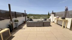 Semi-detached house overlooking the Roca Llisa golf course — photo 4 of 7