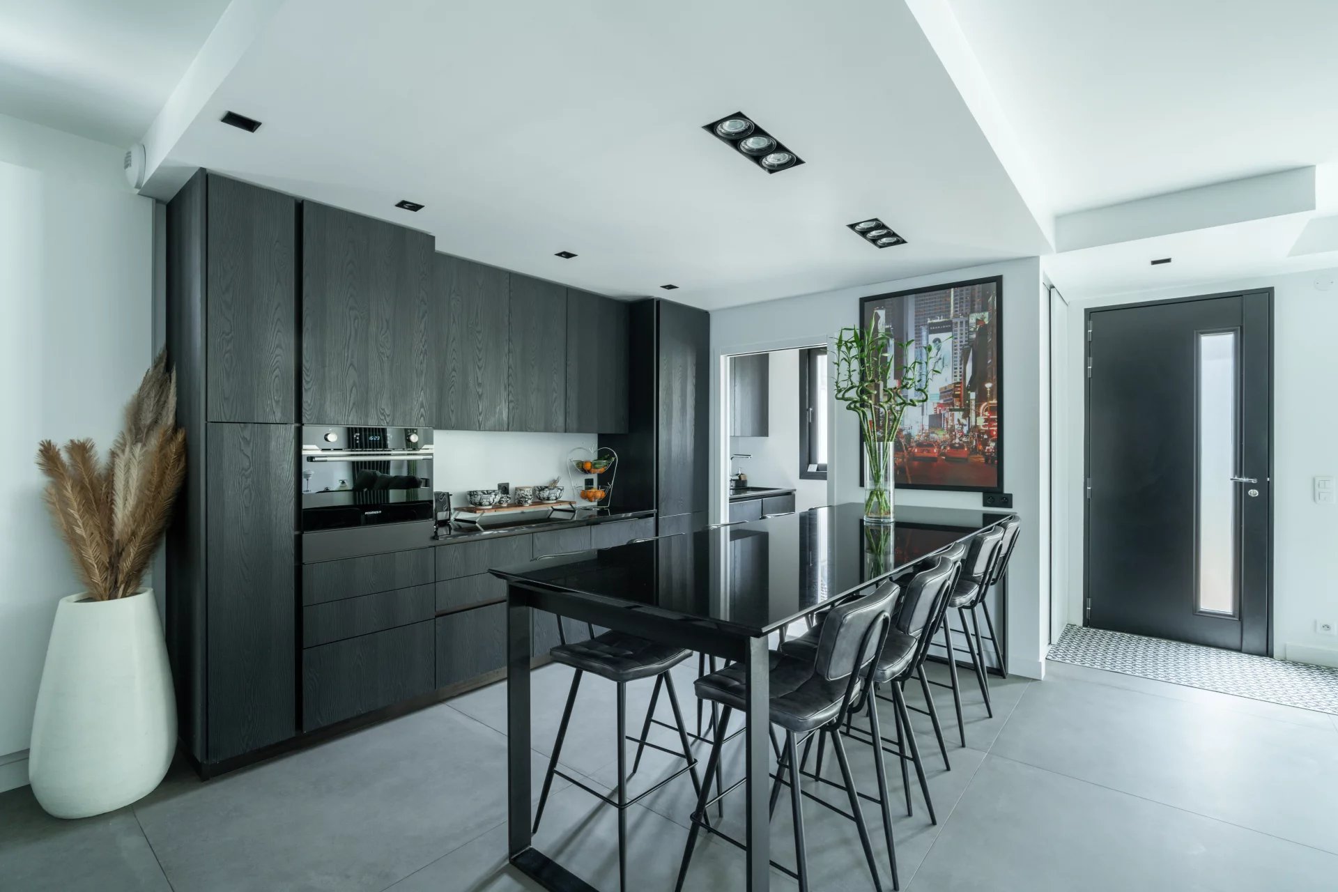 MAISON CONTEMPORAINE 6 PIECES DE 170 M2 - 475 M2 DE TERRAIN - - Image Array