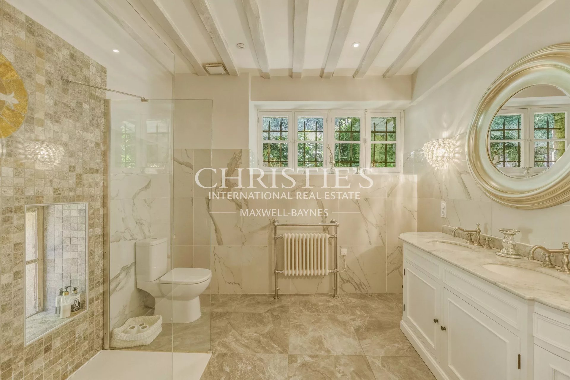 17 Bedroom Chateau's Image 23
