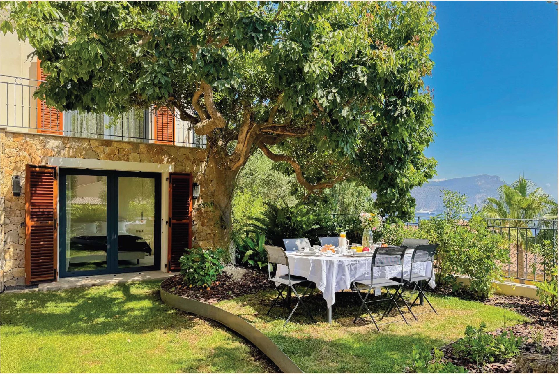 Villa Aurora - Renovated sea-view villa with heated pool