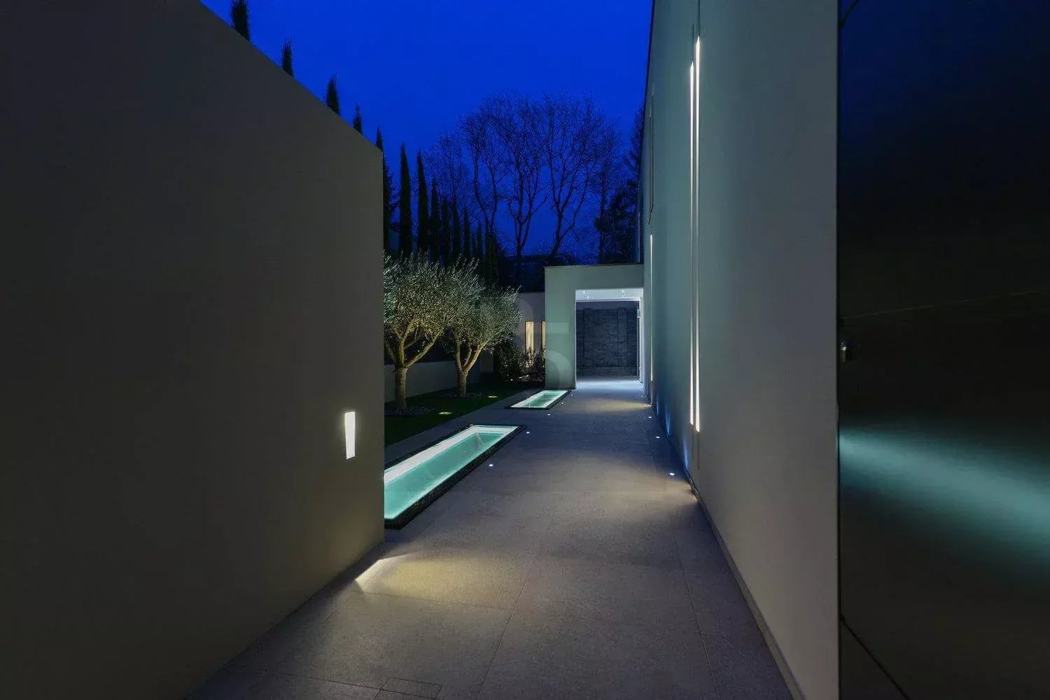 Superb high-end contemporary house — photo 4