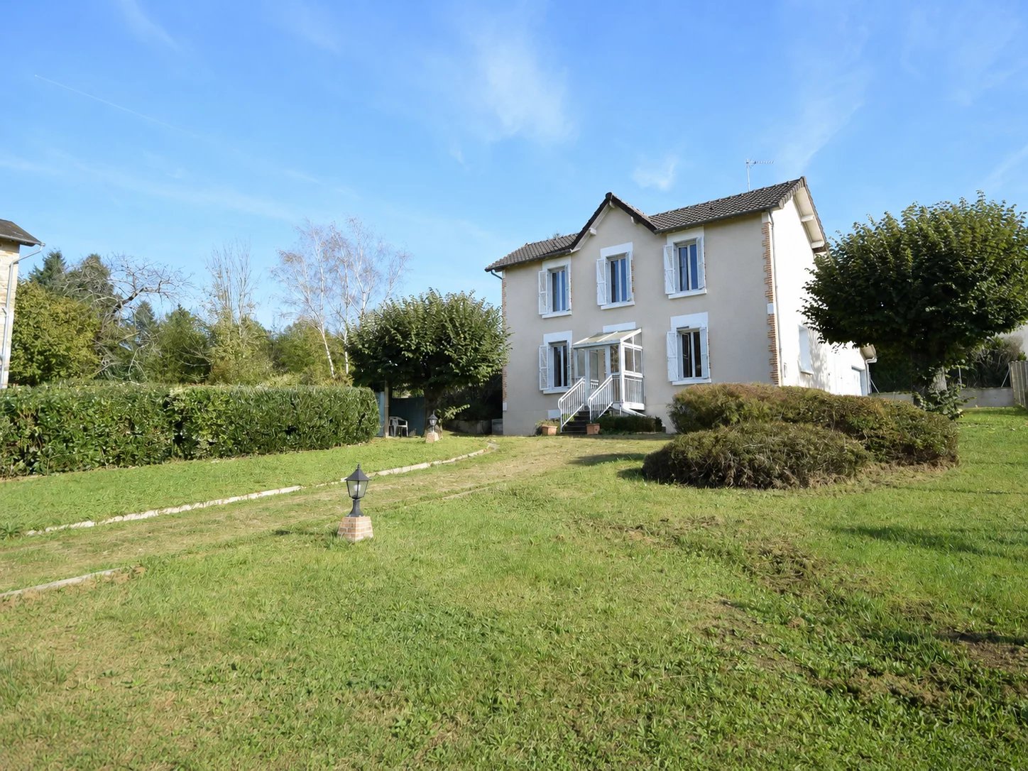 Maison des années 1930 avec jardin clos à Saint-Brice-sur-Vienne - Coup de coeur de l'agence