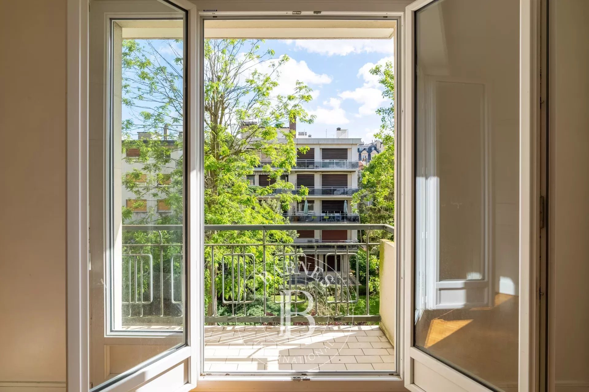 Neuilly-Argenson - 1-bed apartment - Balcony - Unobstructed views - Near the shops and public transport services