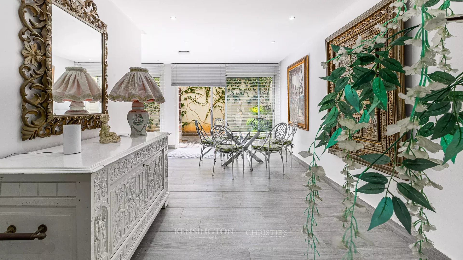 4 Bedroom Villa/Townhouse's Image 39