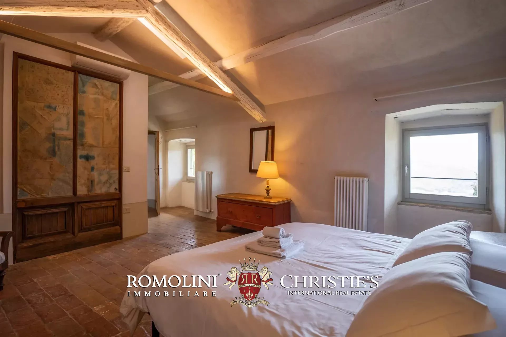 10 Bedroom Villa/Townhouse's Image 106
