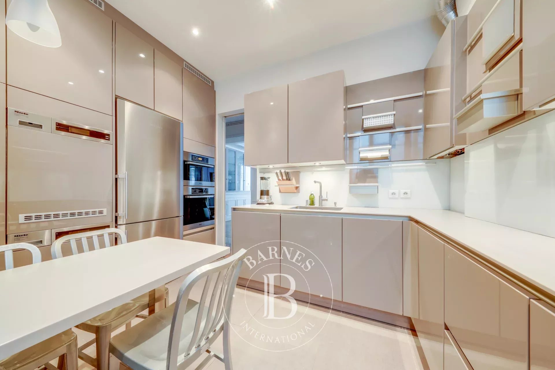 Daire Paris 6ème - picture 4