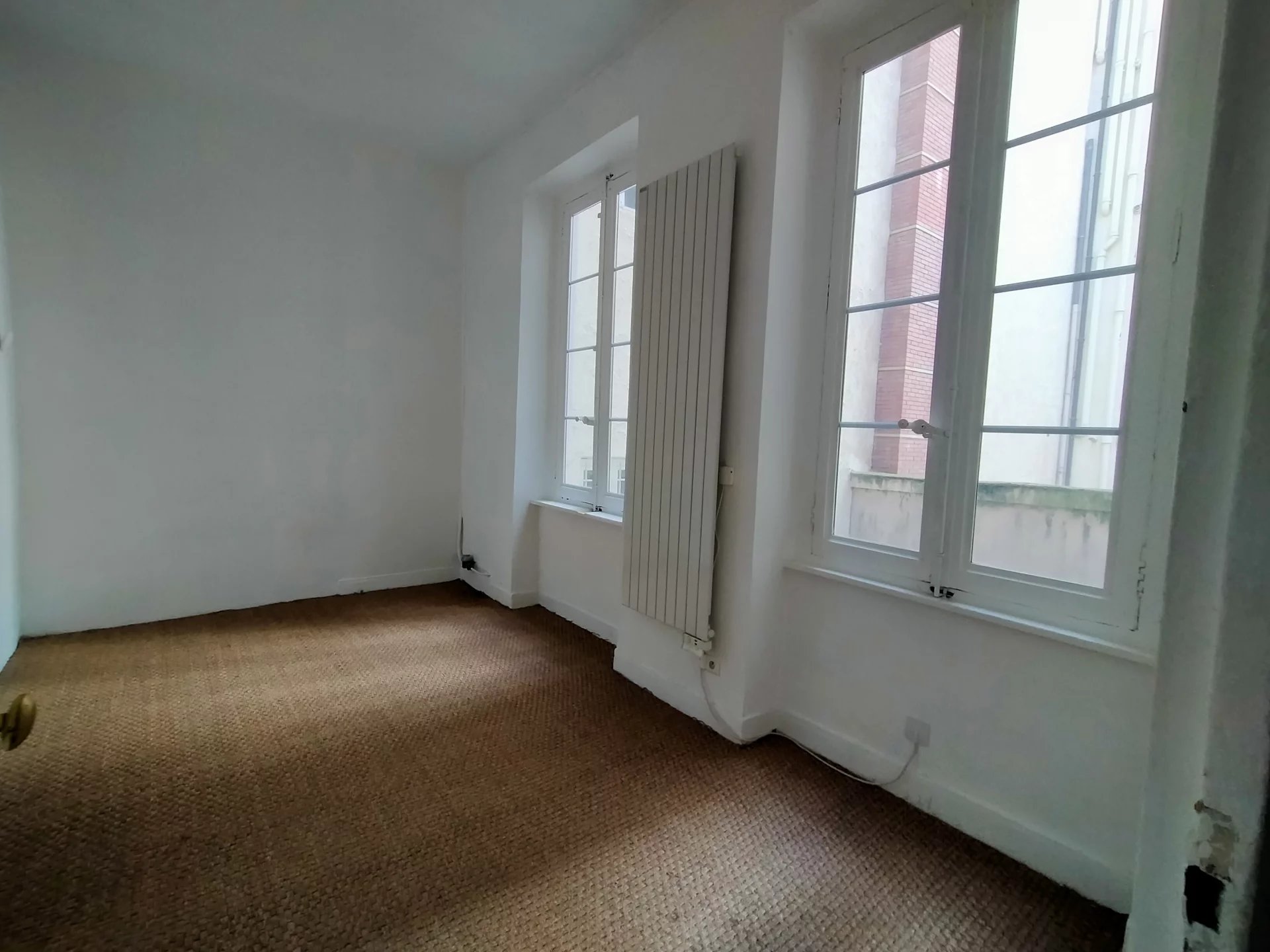 86189242 Location Lyon 6ème