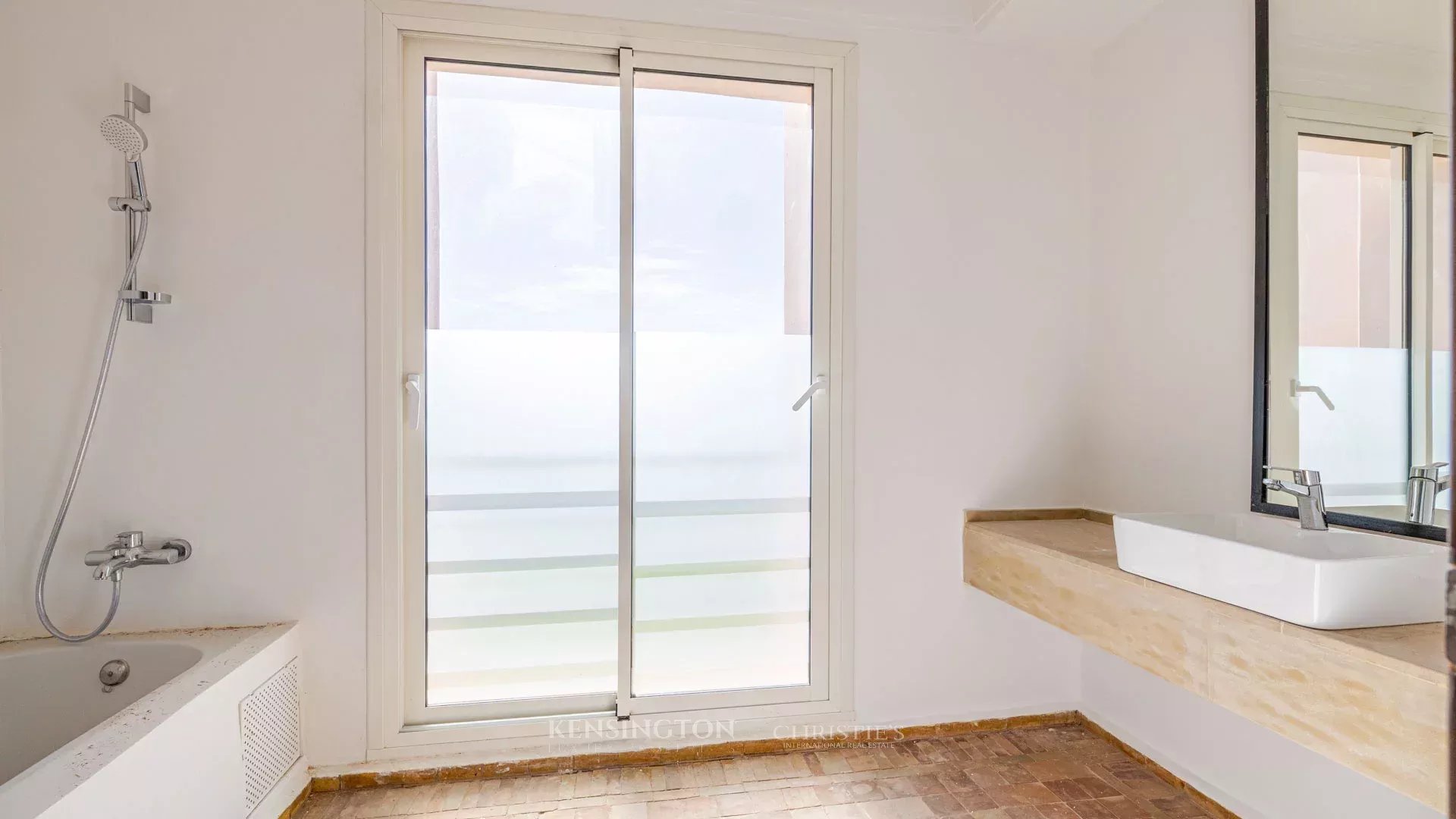 5 Bedroom Villa/Townhouse's Image 27