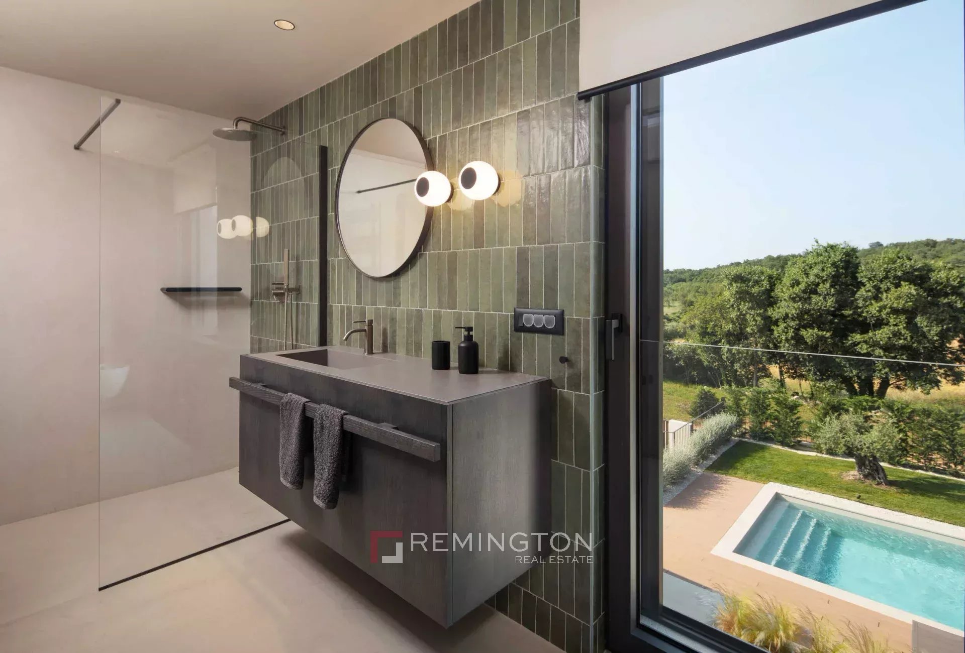 Villa/Townhouse's Image 9