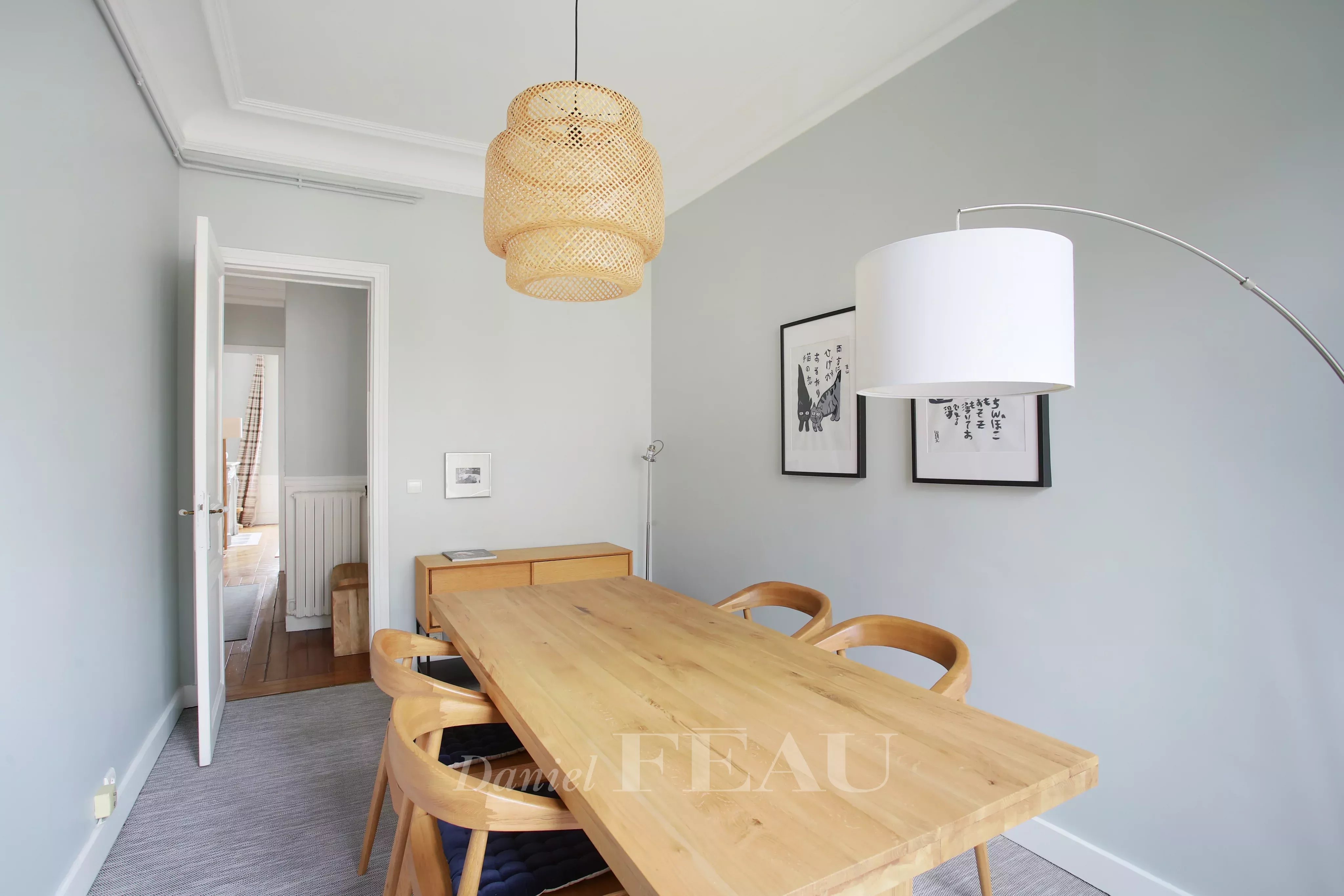 Sale Apartment Paris 7th