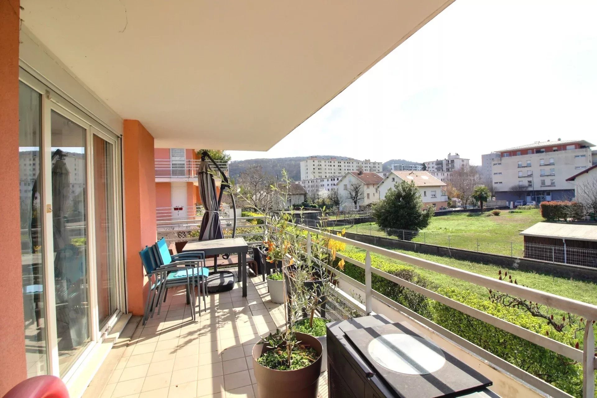 Agence immobilière de 
