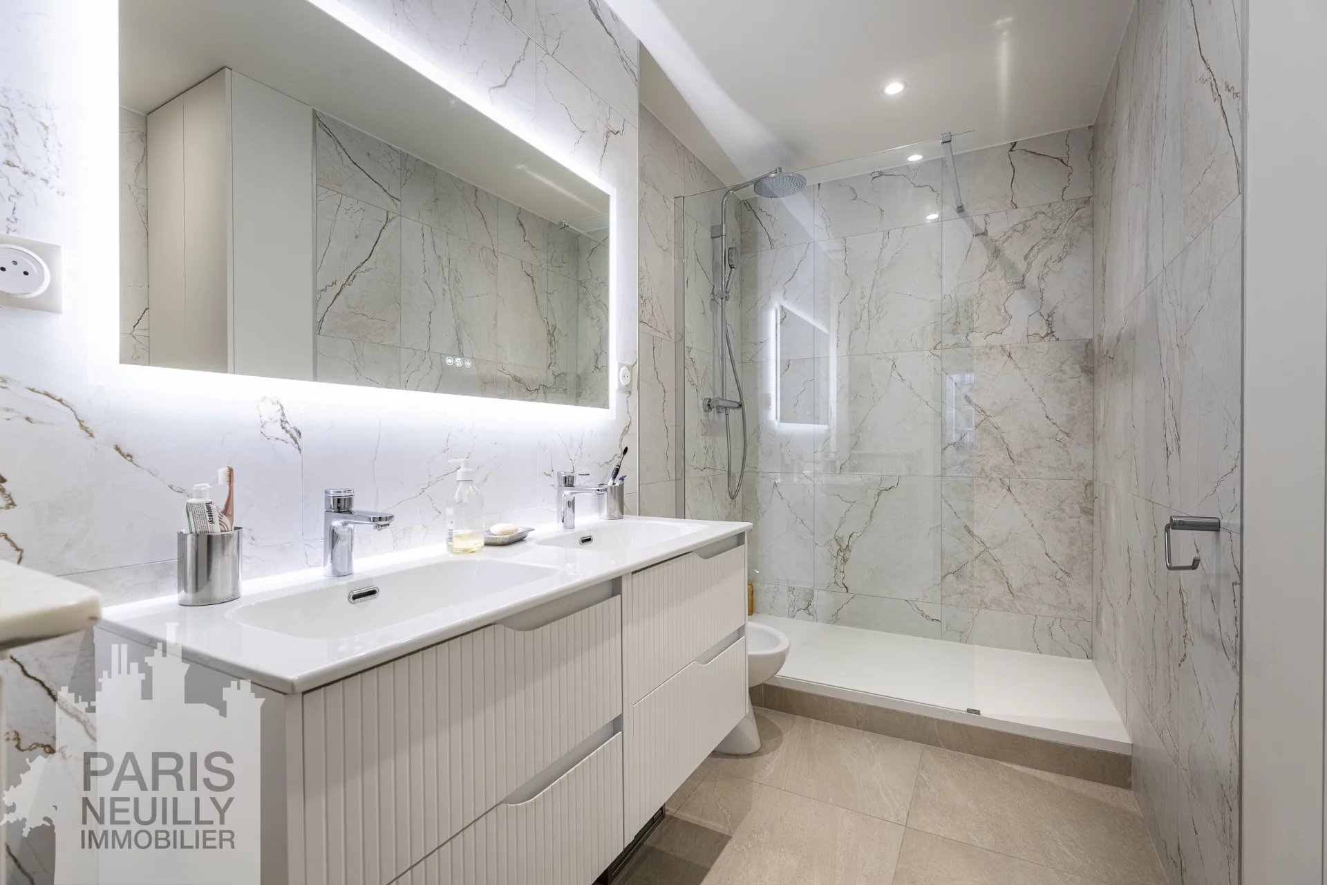 Photo 8 du bien N°86905049